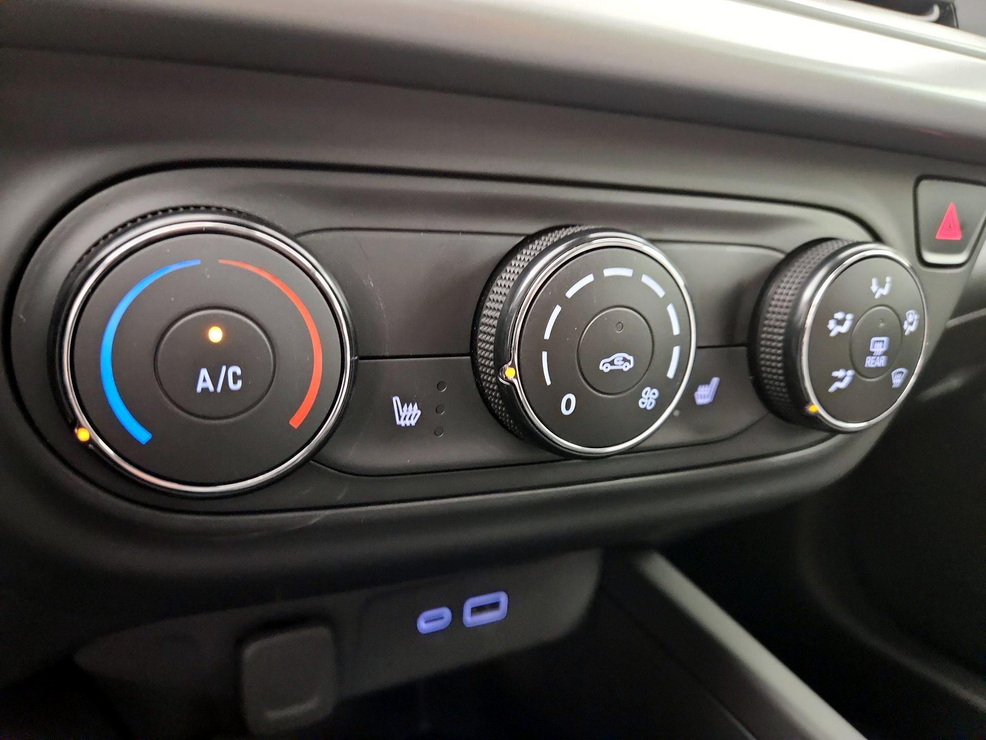 Thumbnail: 2024 Chevrolet Trax - 16