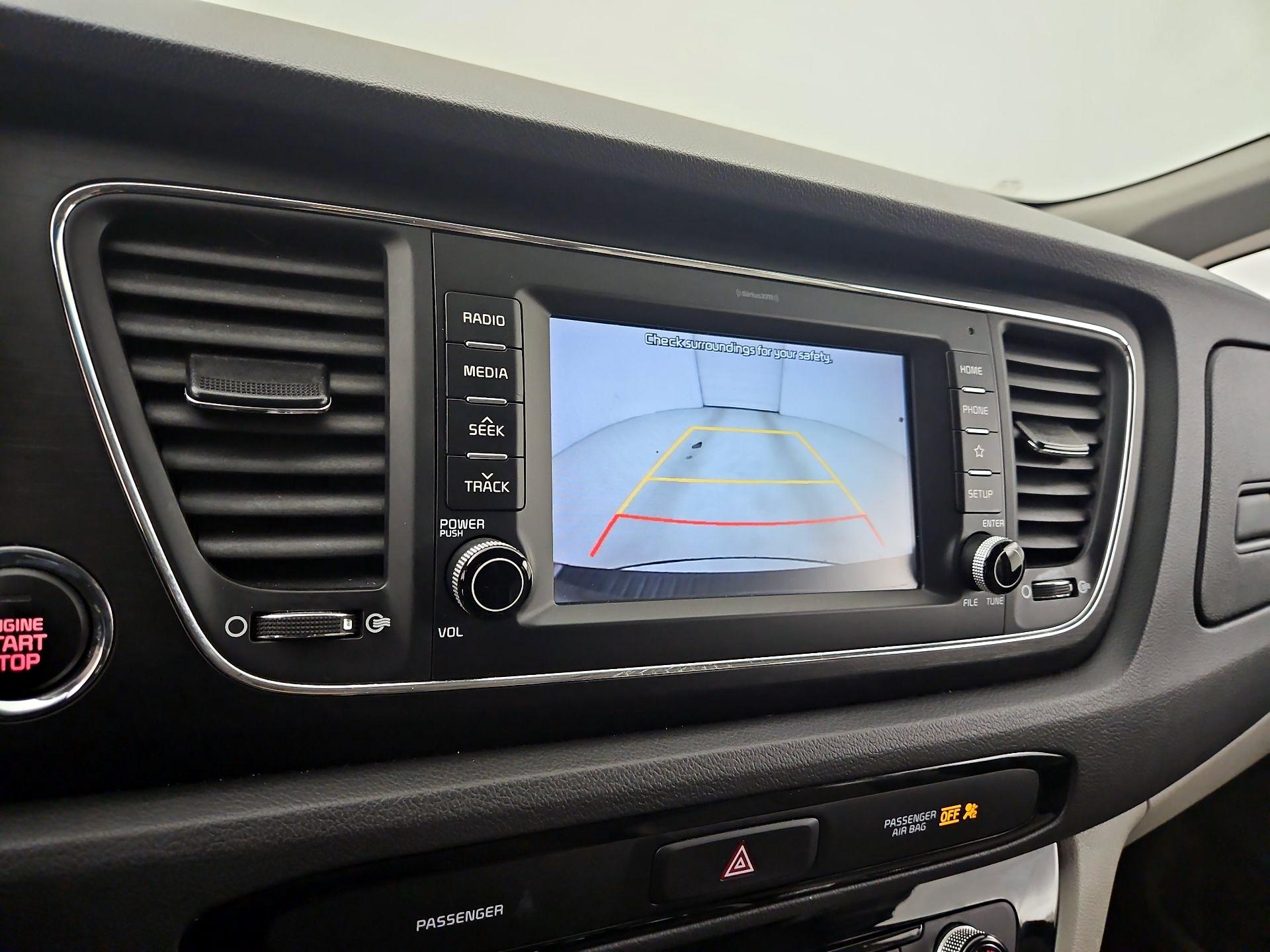 Thumbnail: 2019 Kia Sedona - 14