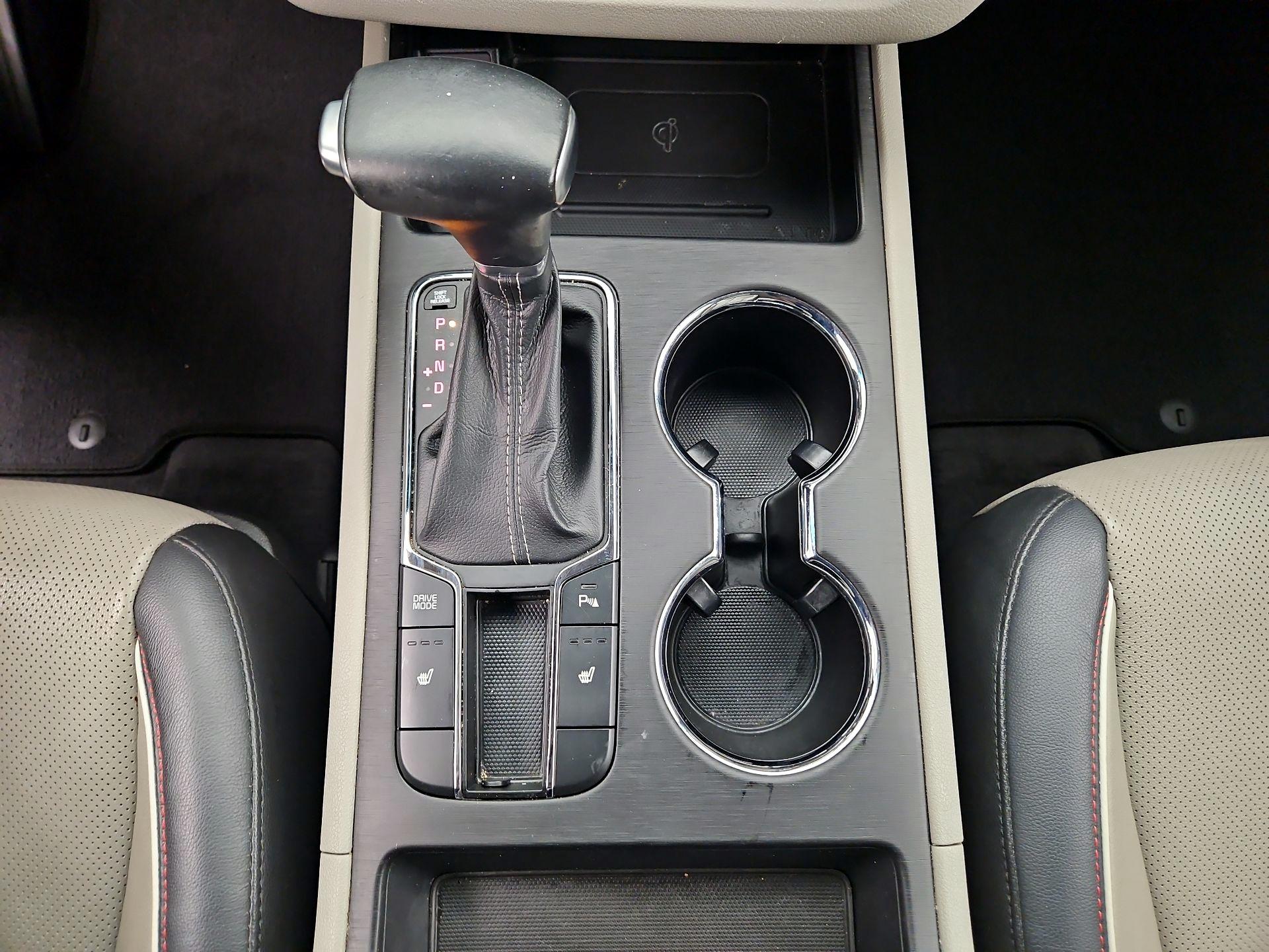 Thumbnail: 2019 Kia Sedona - 17