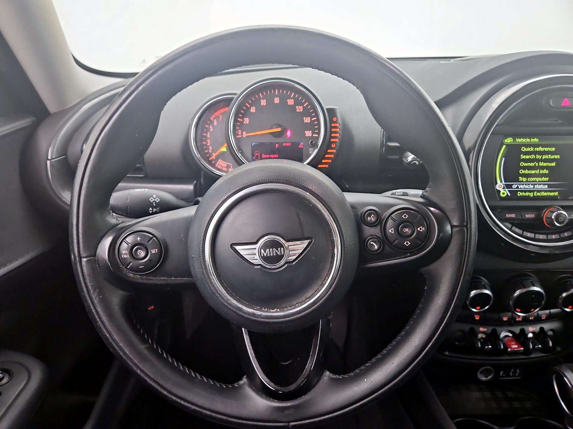 Thumbnail: 2017 MINI Cooper Clubman - 10