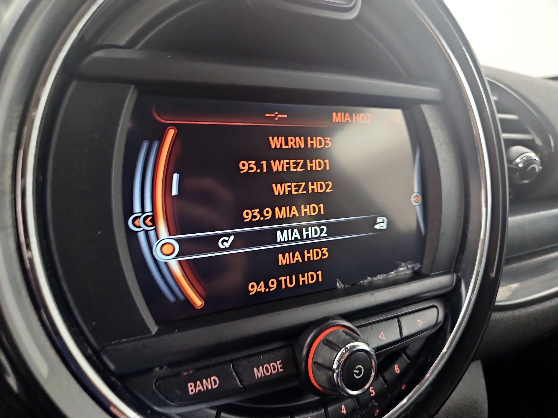 Thumbnail: 2017 MINI Cooper Clubman - 15