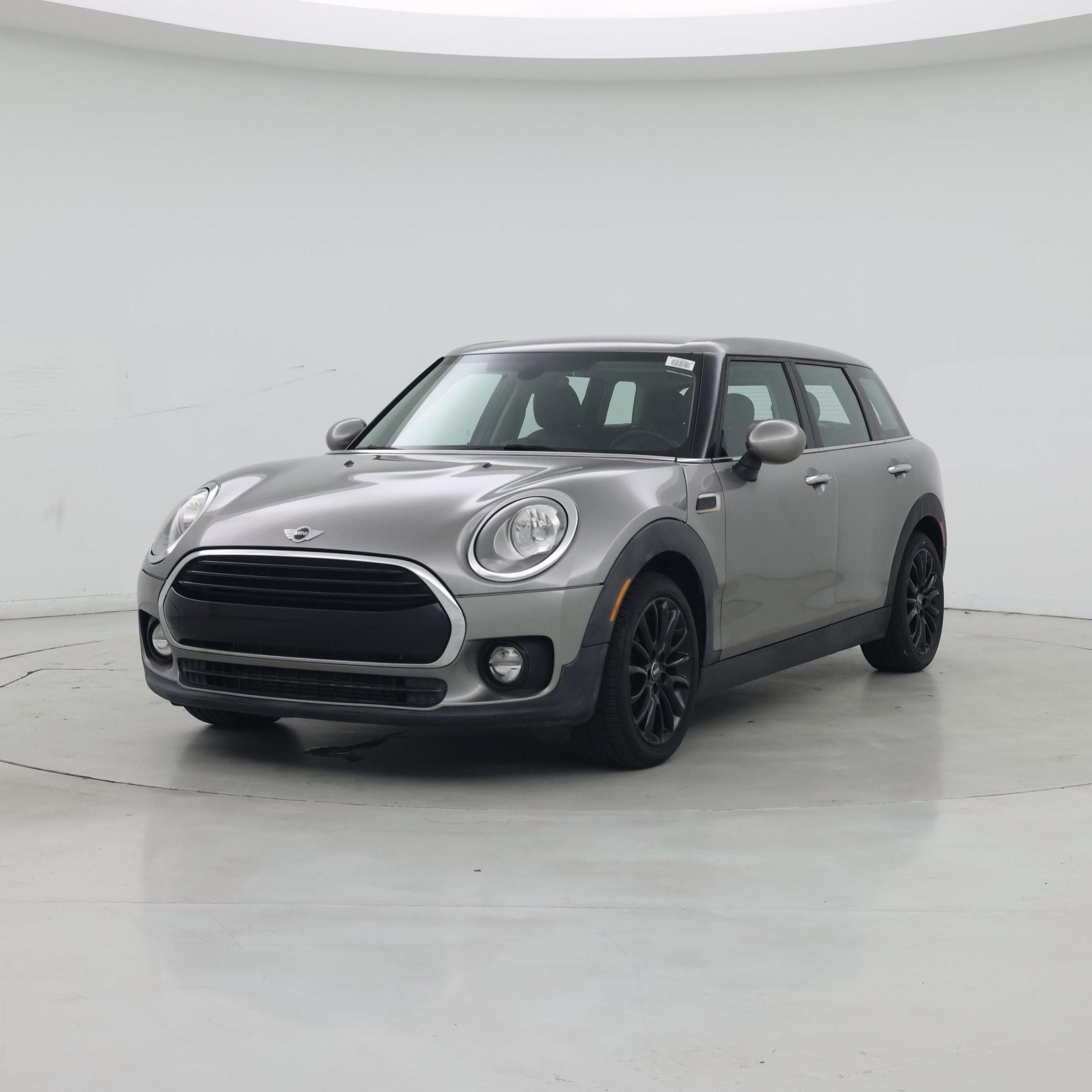 Thumbnail: 2017 MINI Cooper Clubman - 4