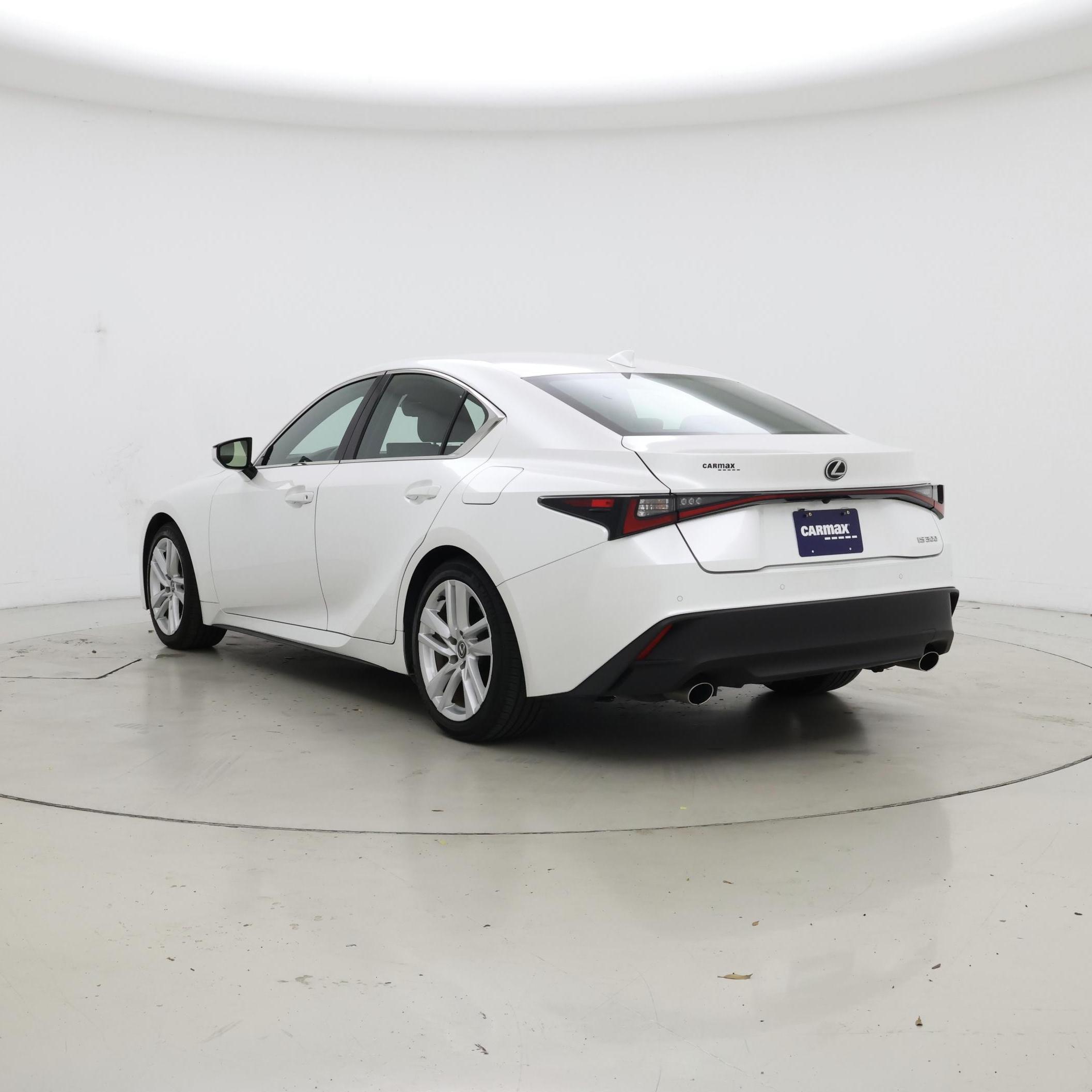 Thumbnail: 2024 Lexus IS - 2