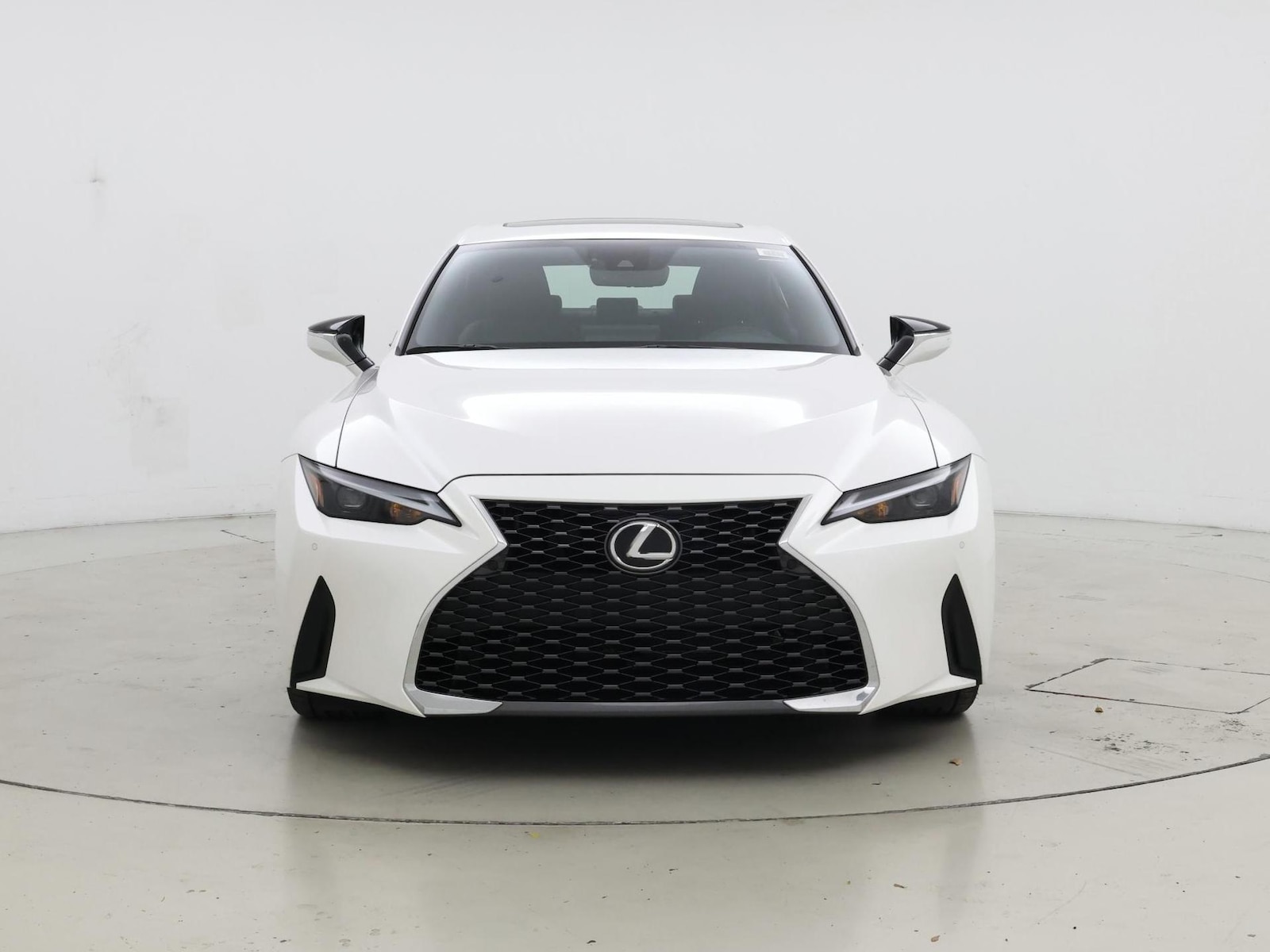 2024 Lexus IS 300 - Photo 6