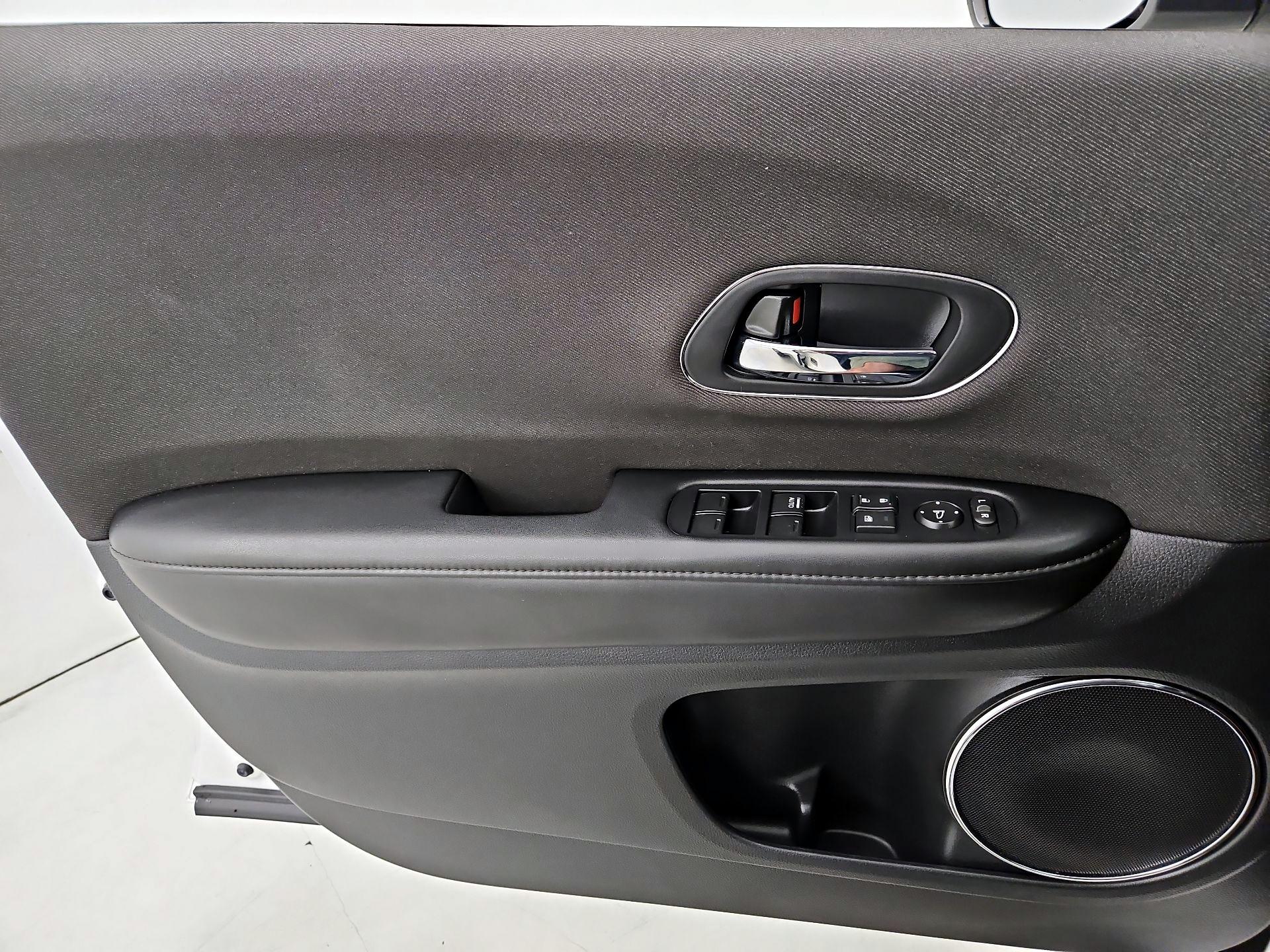 Thumbnail: 2021 Honda HR-V - 12