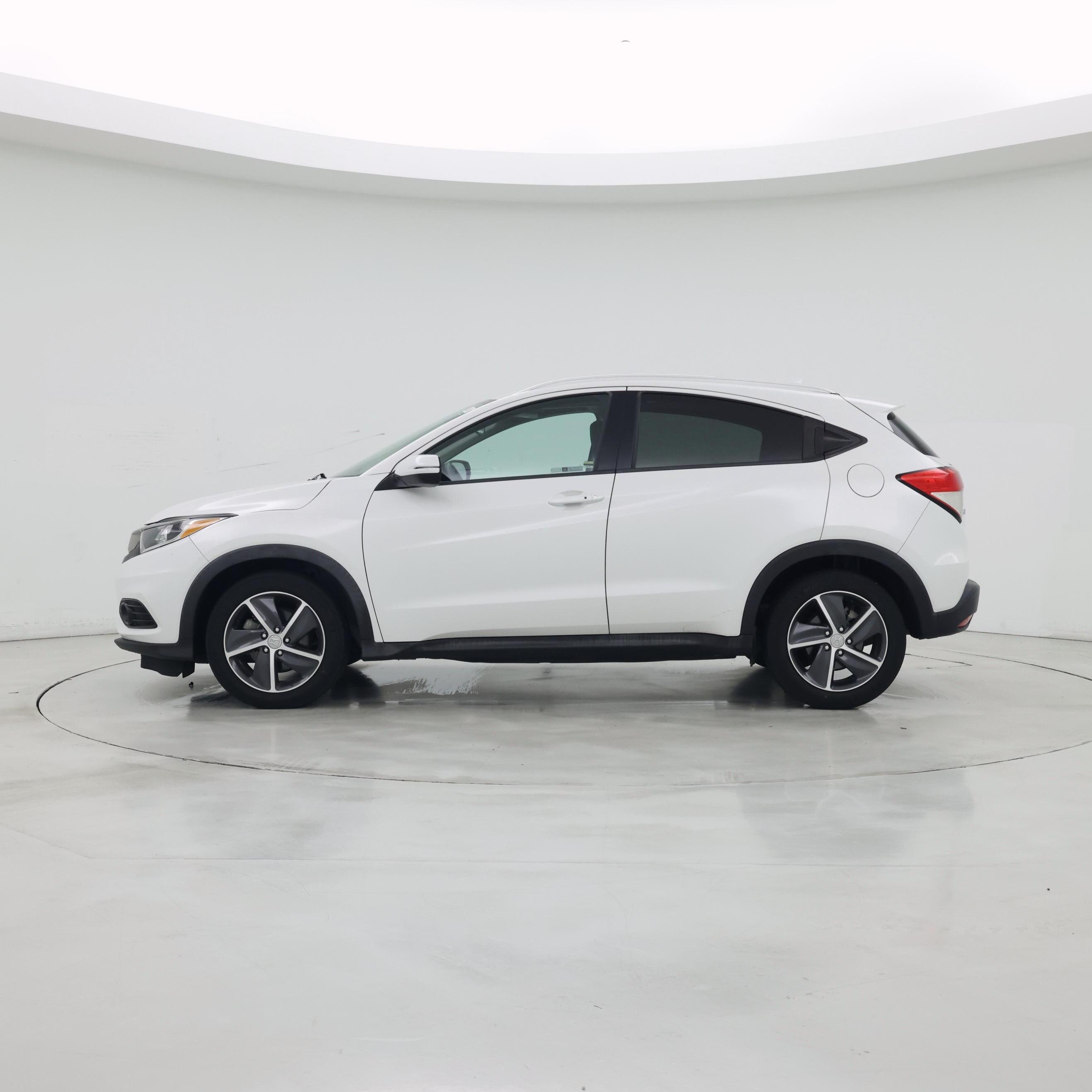 Thumbnail: 2021 Honda HR-V - 3