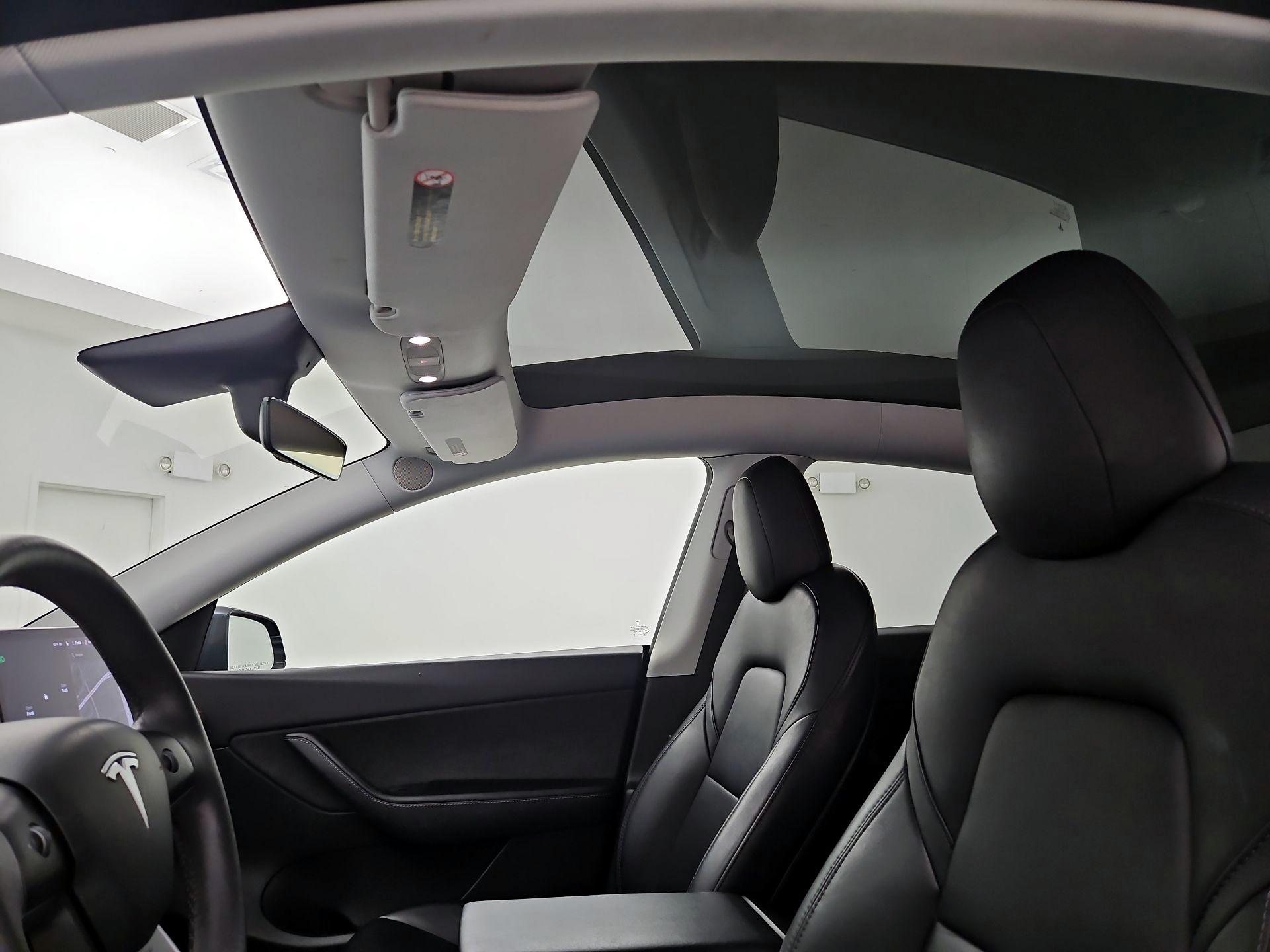 Thumbnail: 2021 Tesla Model Y - 19