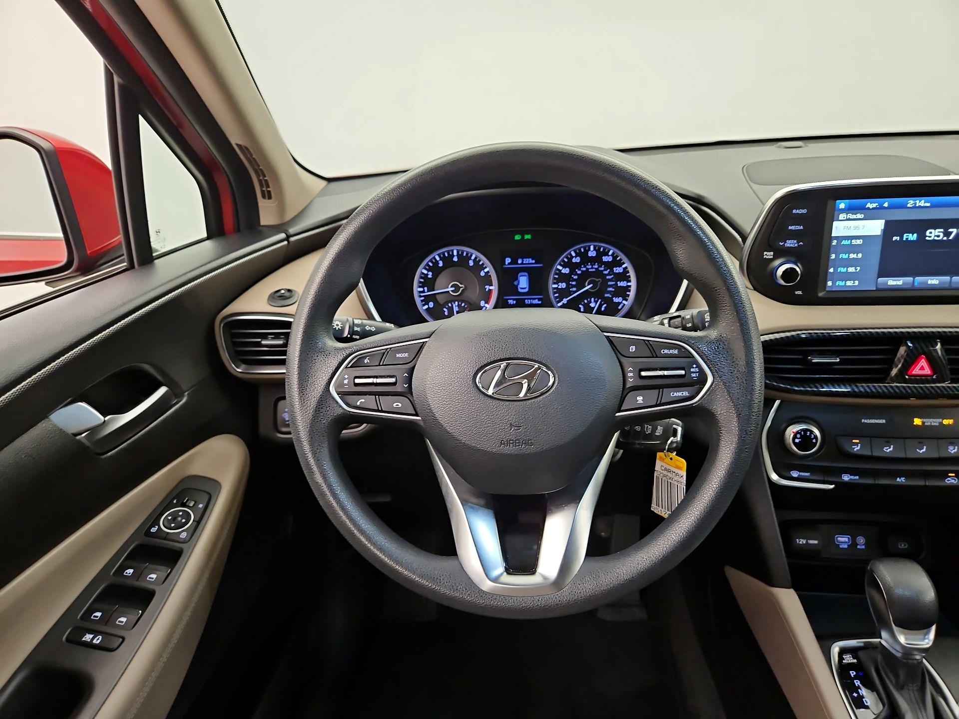 Thumbnail: 2019 Hyundai Santa Fe - 10