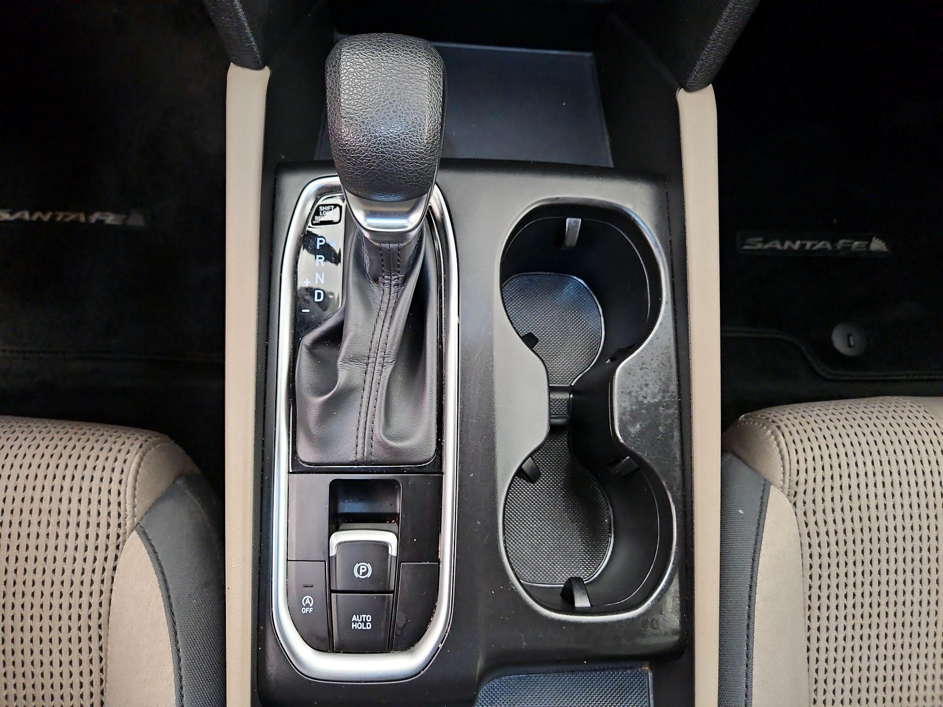 Thumbnail: 2019 Hyundai Santa Fe - 17