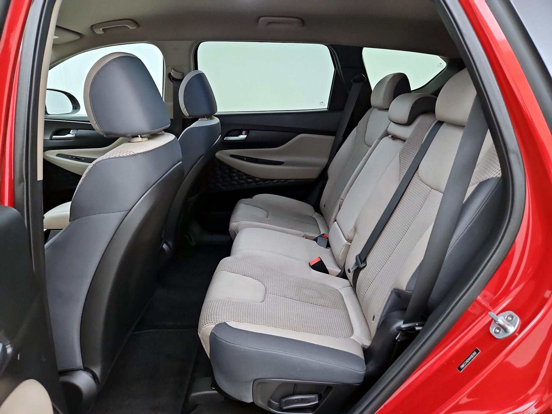 Thumbnail: 2019 Hyundai Santa Fe - 19