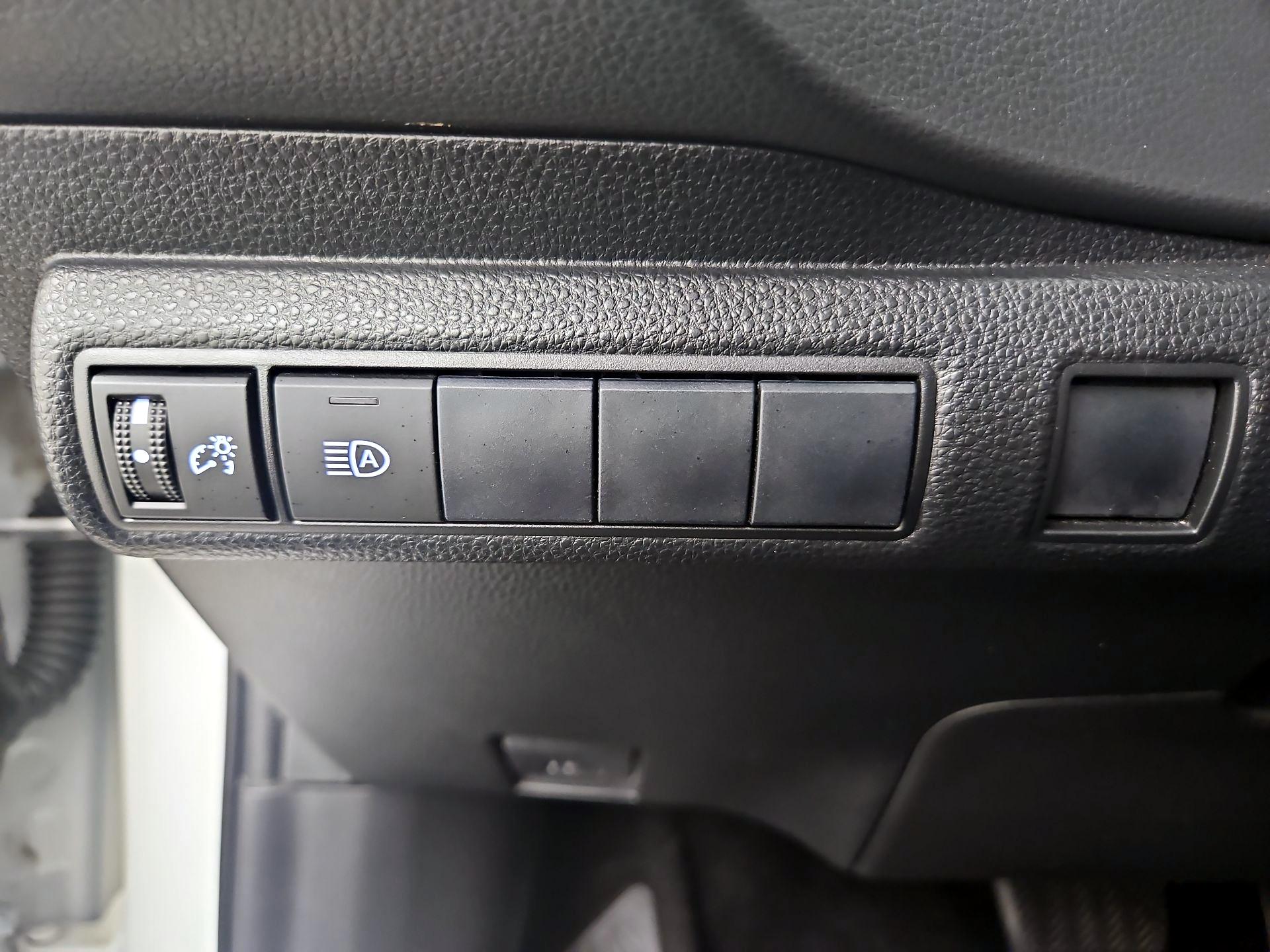 Thumbnail: 2020 Toyota Corolla - 13