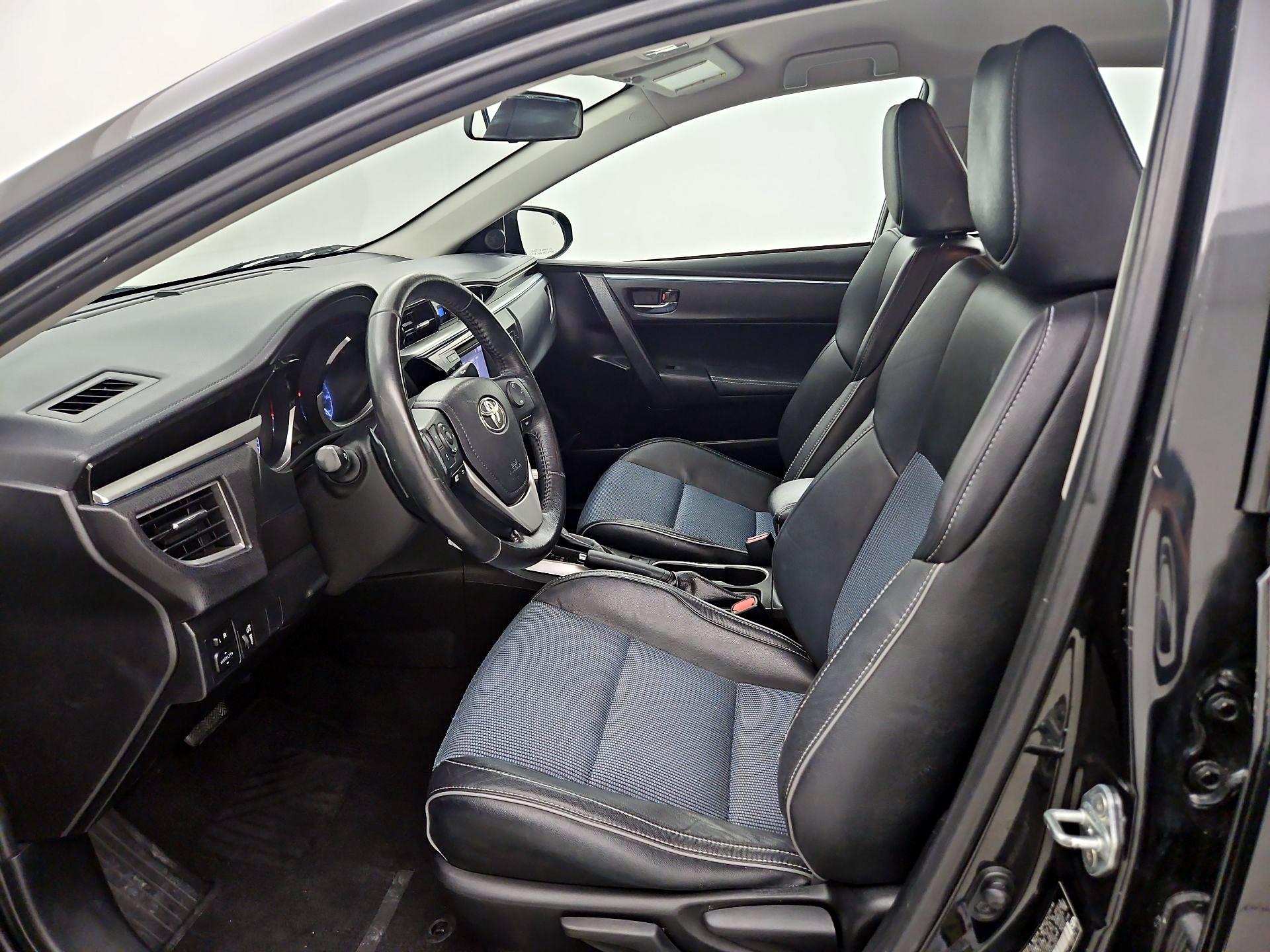 Thumbnail: 2016 Toyota Corolla - 11