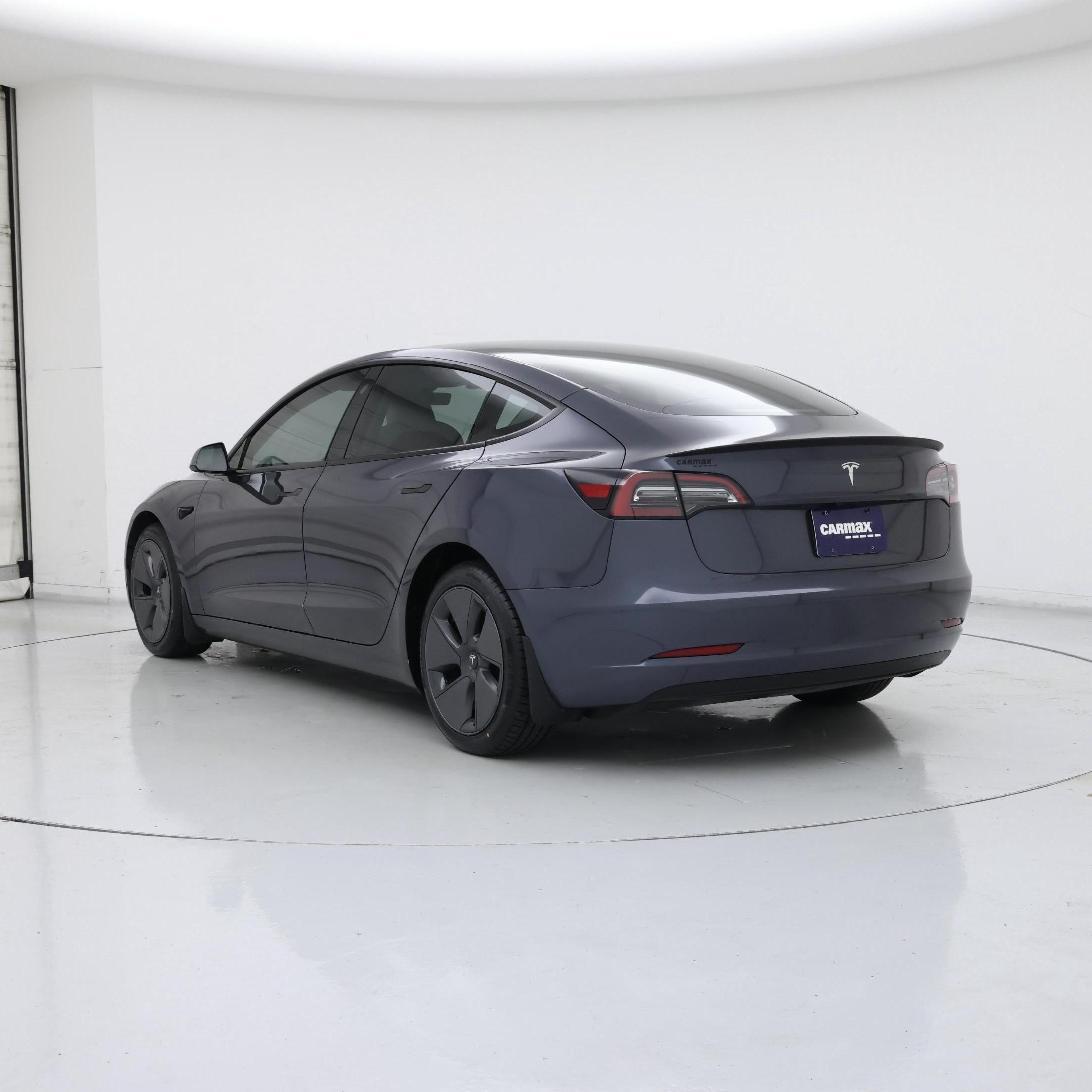 Thumbnail: 2023 Tesla Model 3 - 2