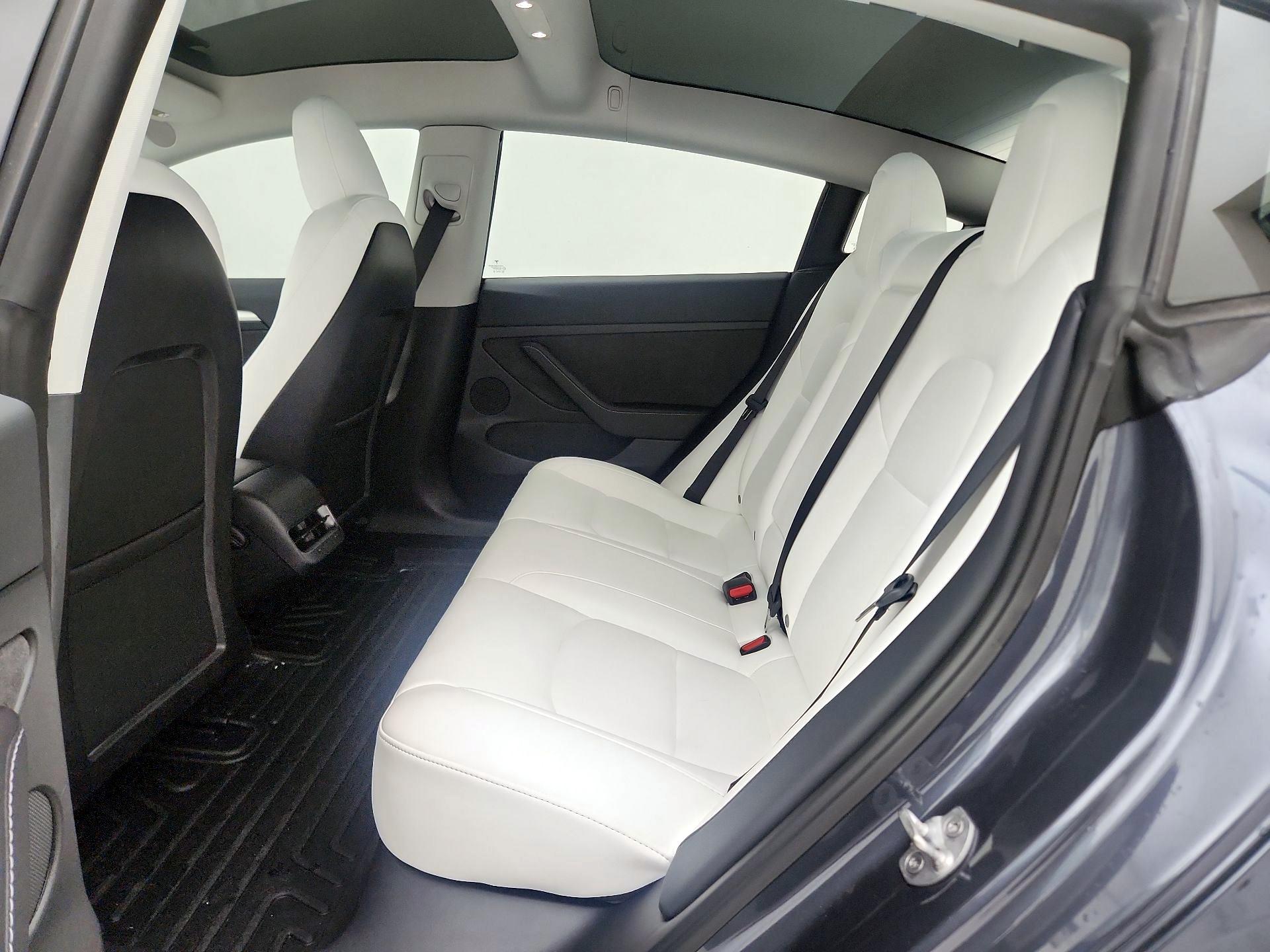 Thumbnail: 2023 Tesla Model 3 - 20