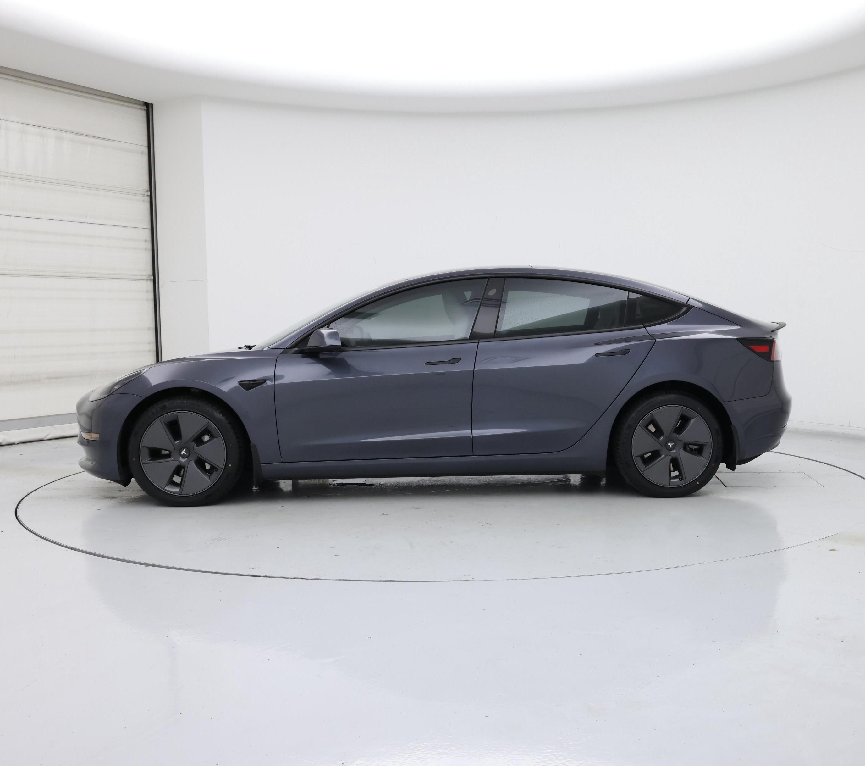 Thumbnail: 2023 Tesla Model 3 - 3