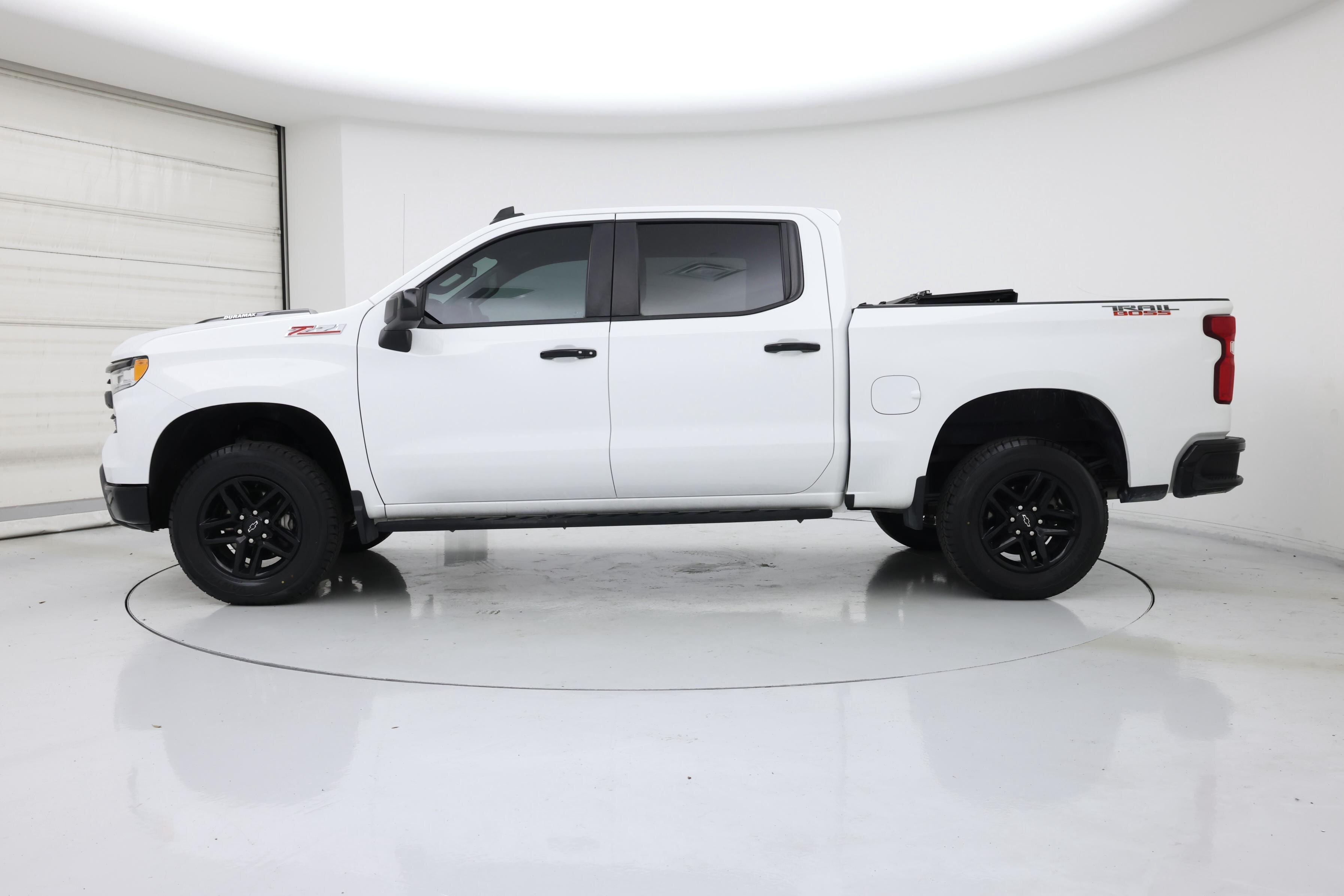 Thumbnail: 2022 Chevrolet Silverado 1500 - 3