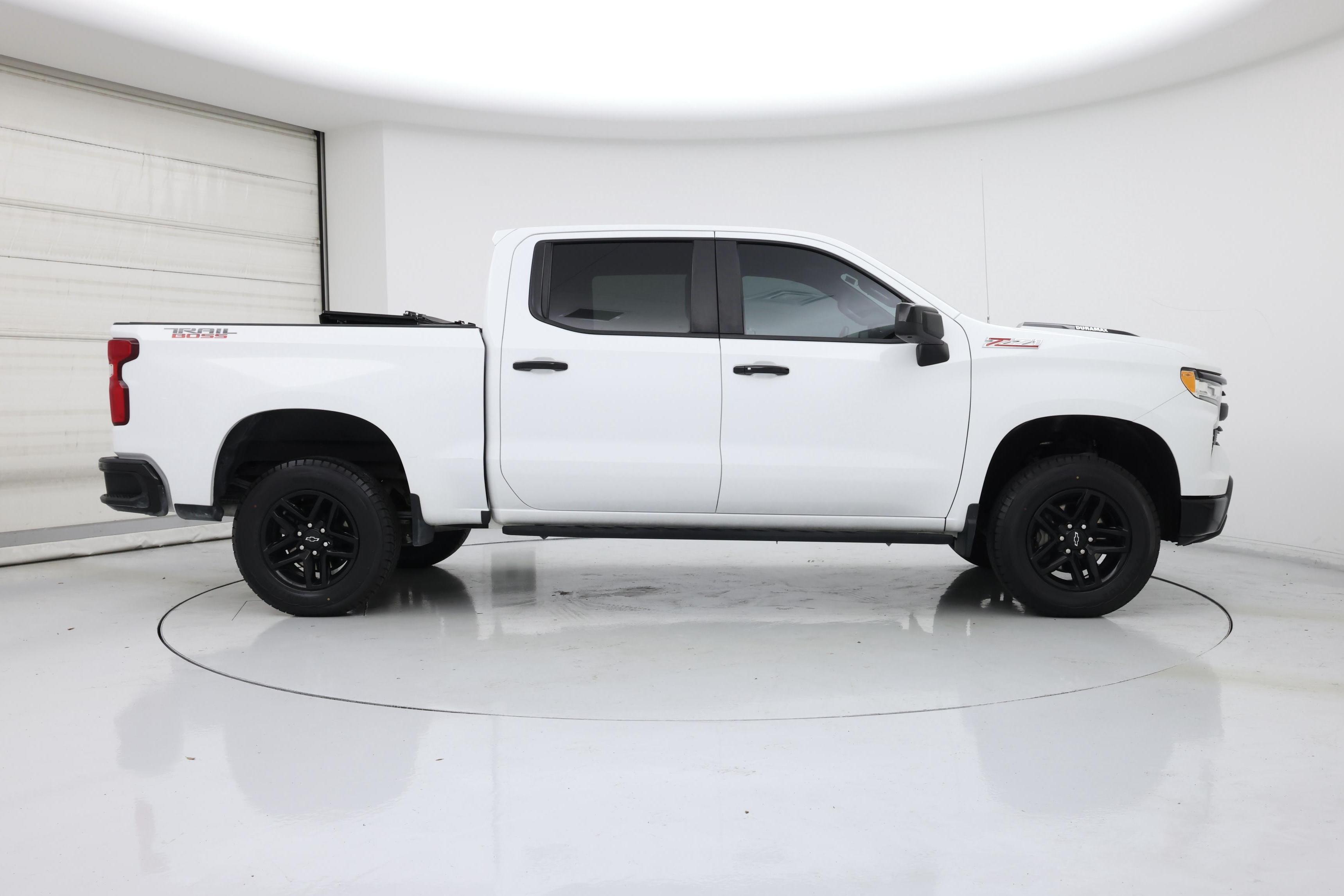 Thumbnail: 2022 Chevrolet Silverado 1500 - 7