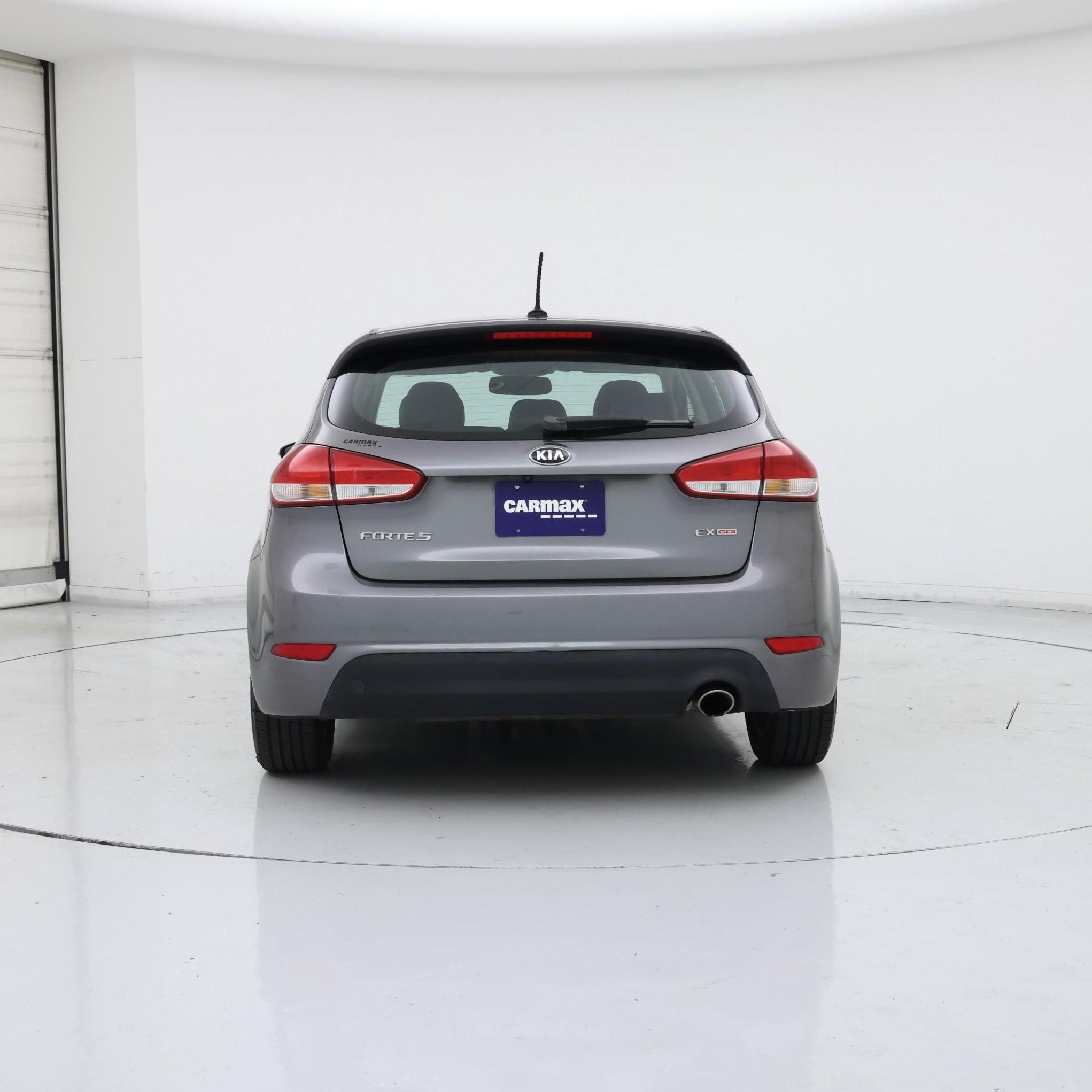 Thumbnail: 2015 Kia Forte - 6
