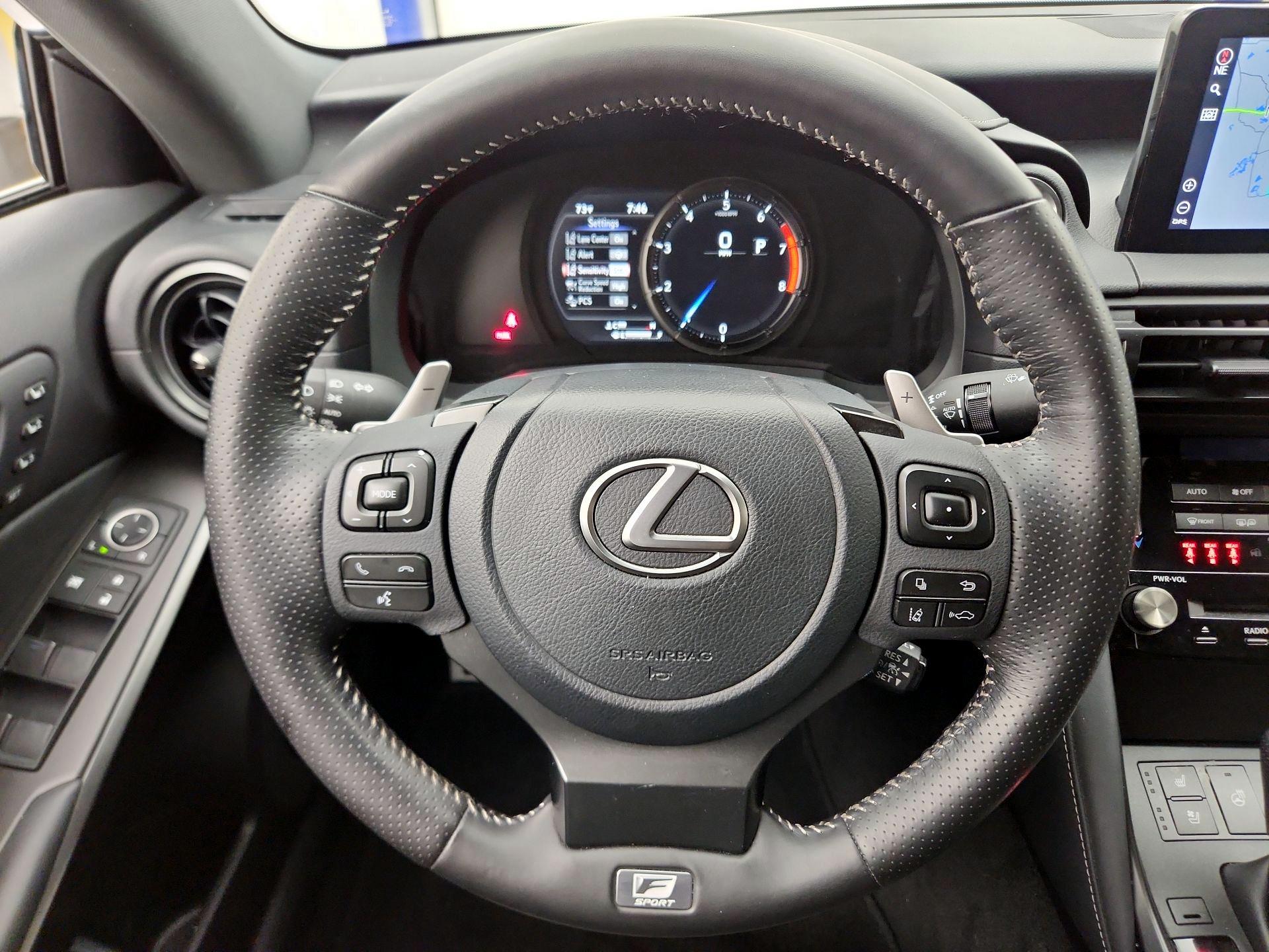 Thumbnail: 2023 Lexus IS - 10