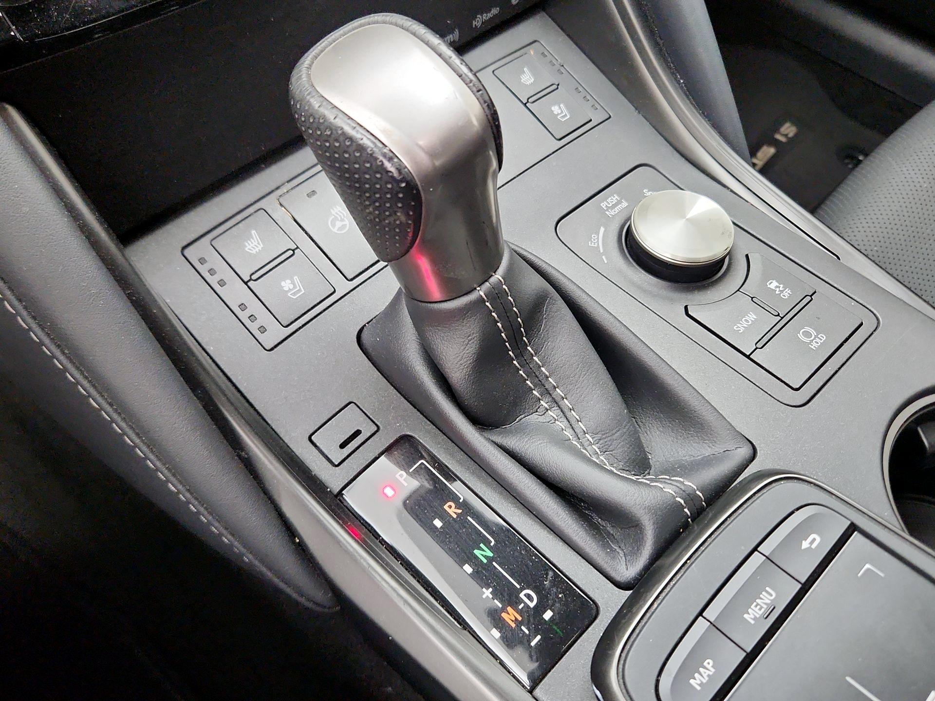 Thumbnail: 2023 Lexus IS - 18