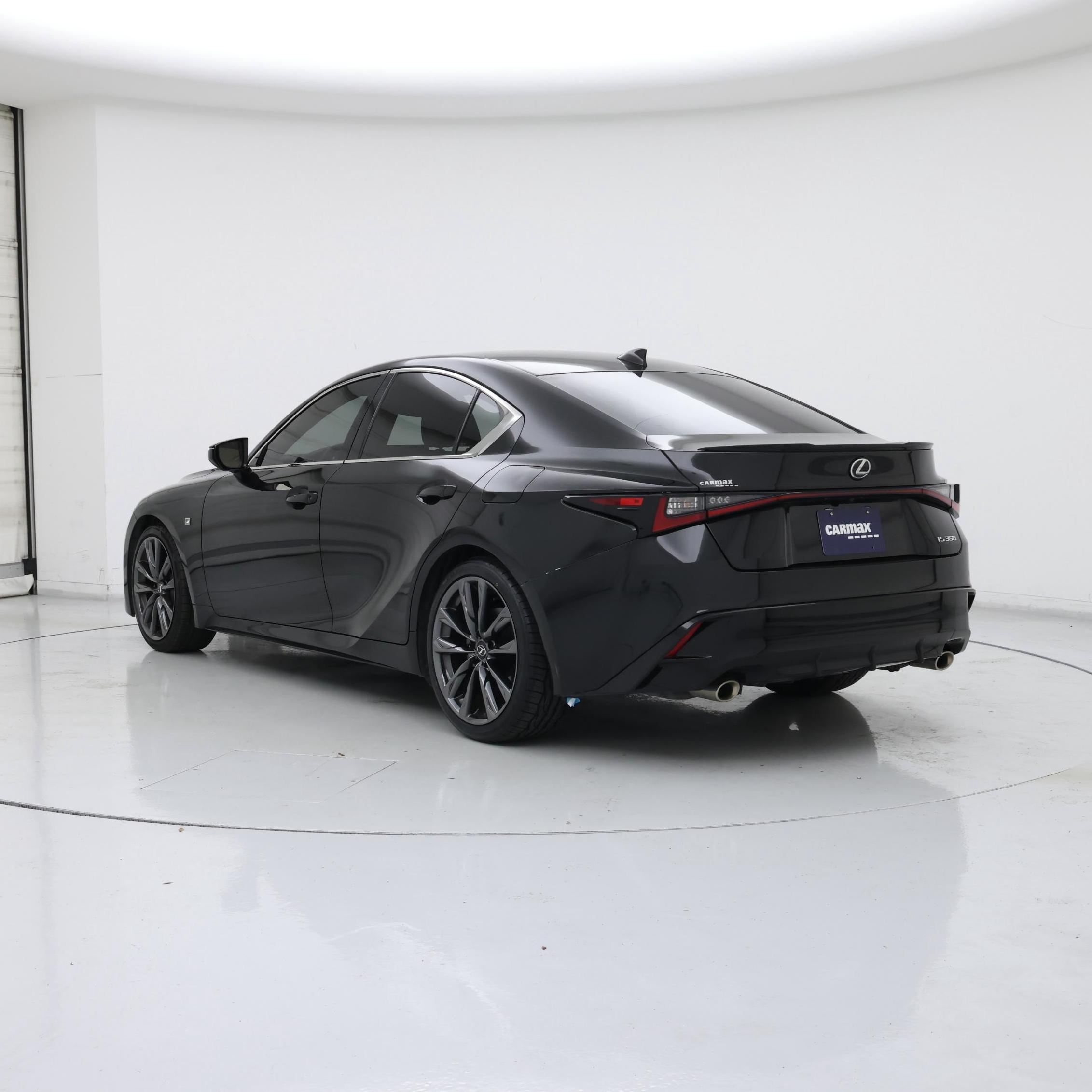 Thumbnail: 2023 Lexus IS - 2