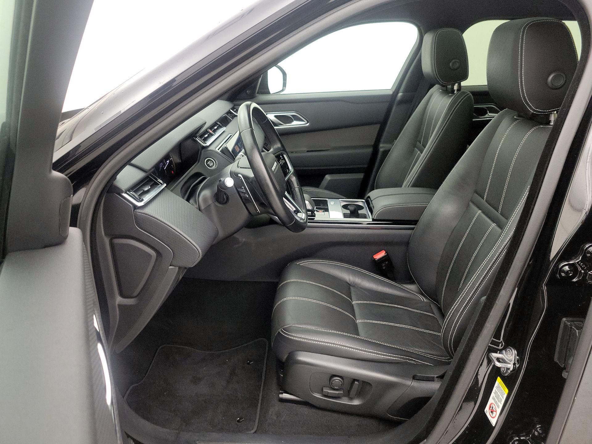 Thumbnail: 2022 Land Rover Range Rover Velar - 11