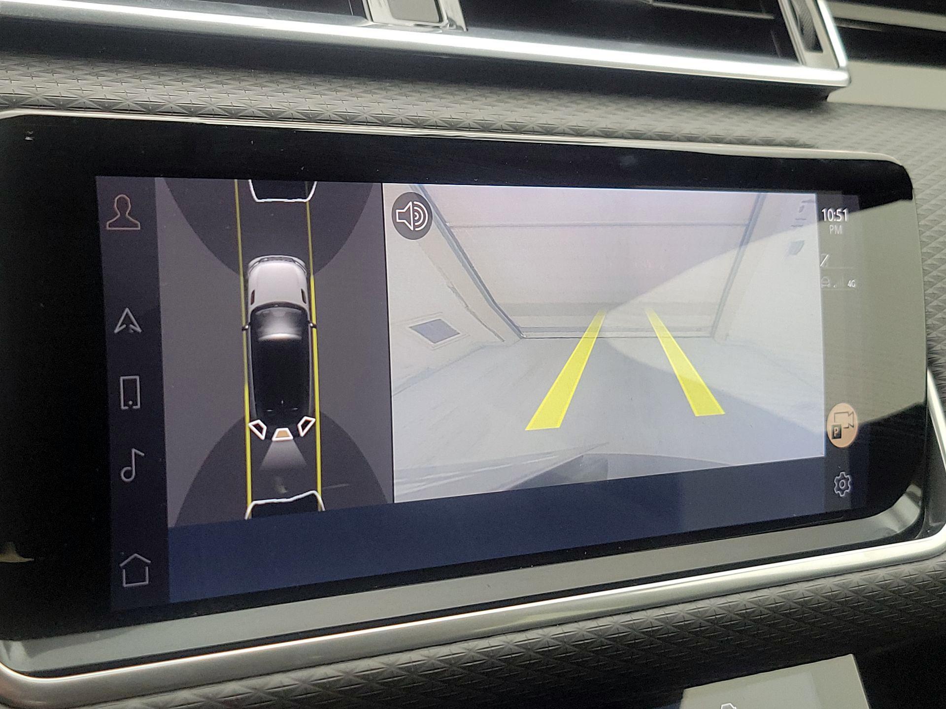 Thumbnail: 2022 Land Rover Range Rover Velar - 15