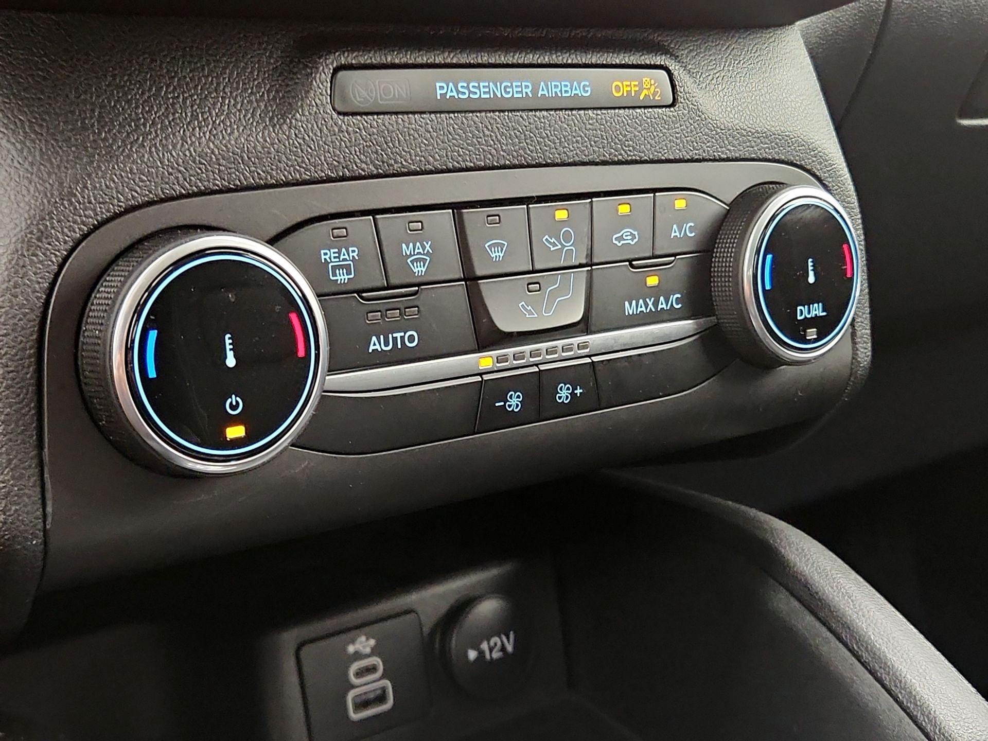 Thumbnail: 2025 Ford Escape - 16