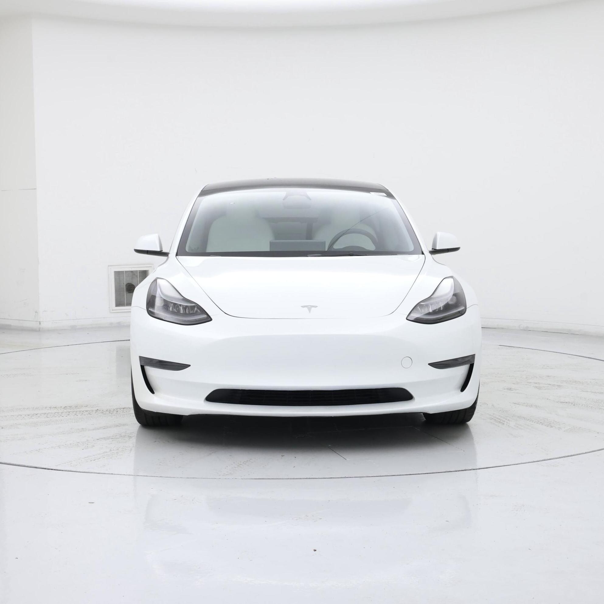Thumbnail: 2023 Tesla Model 3 - 5