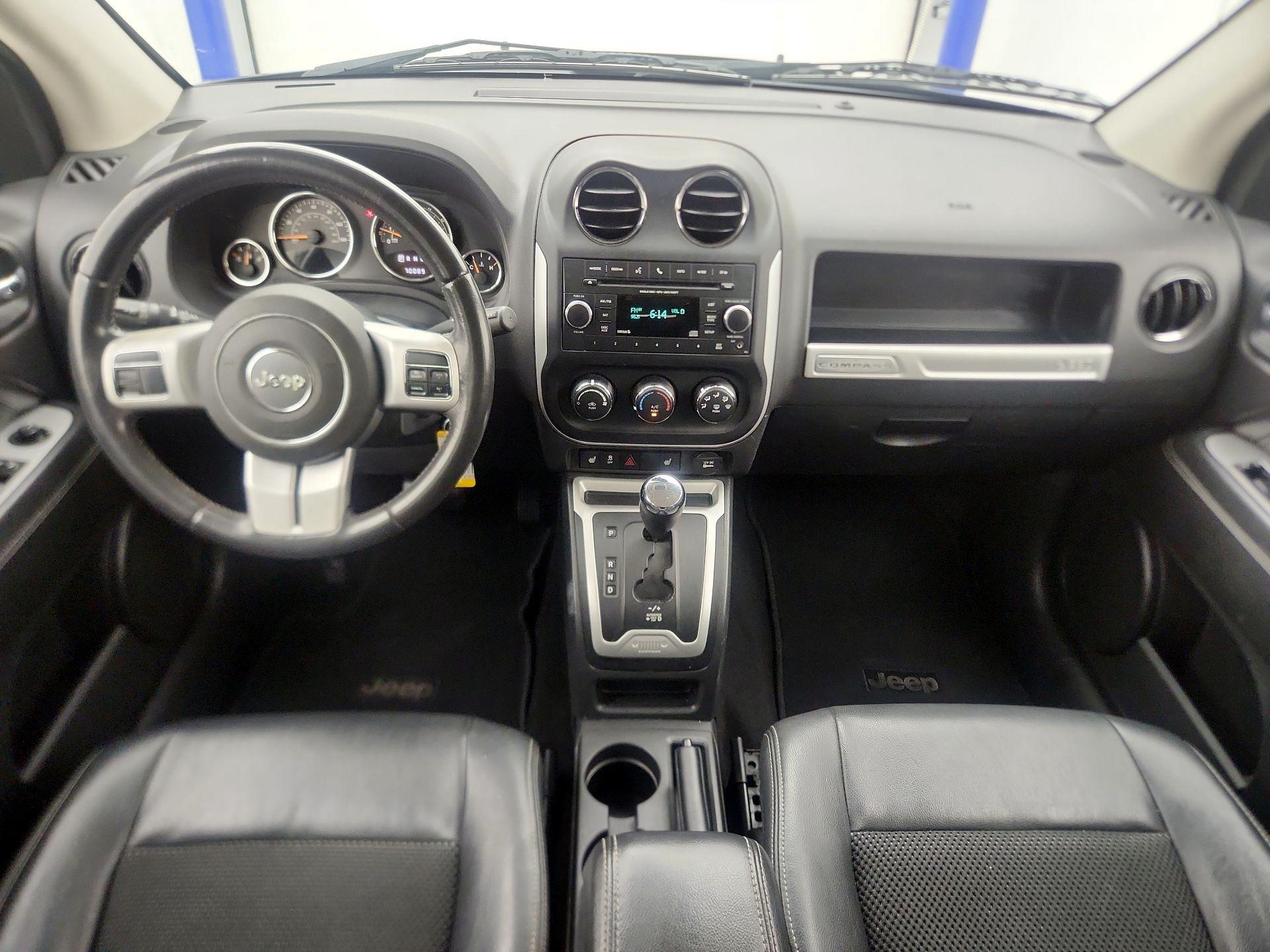 Thumbnail: 2016 Jeep Compass - 9