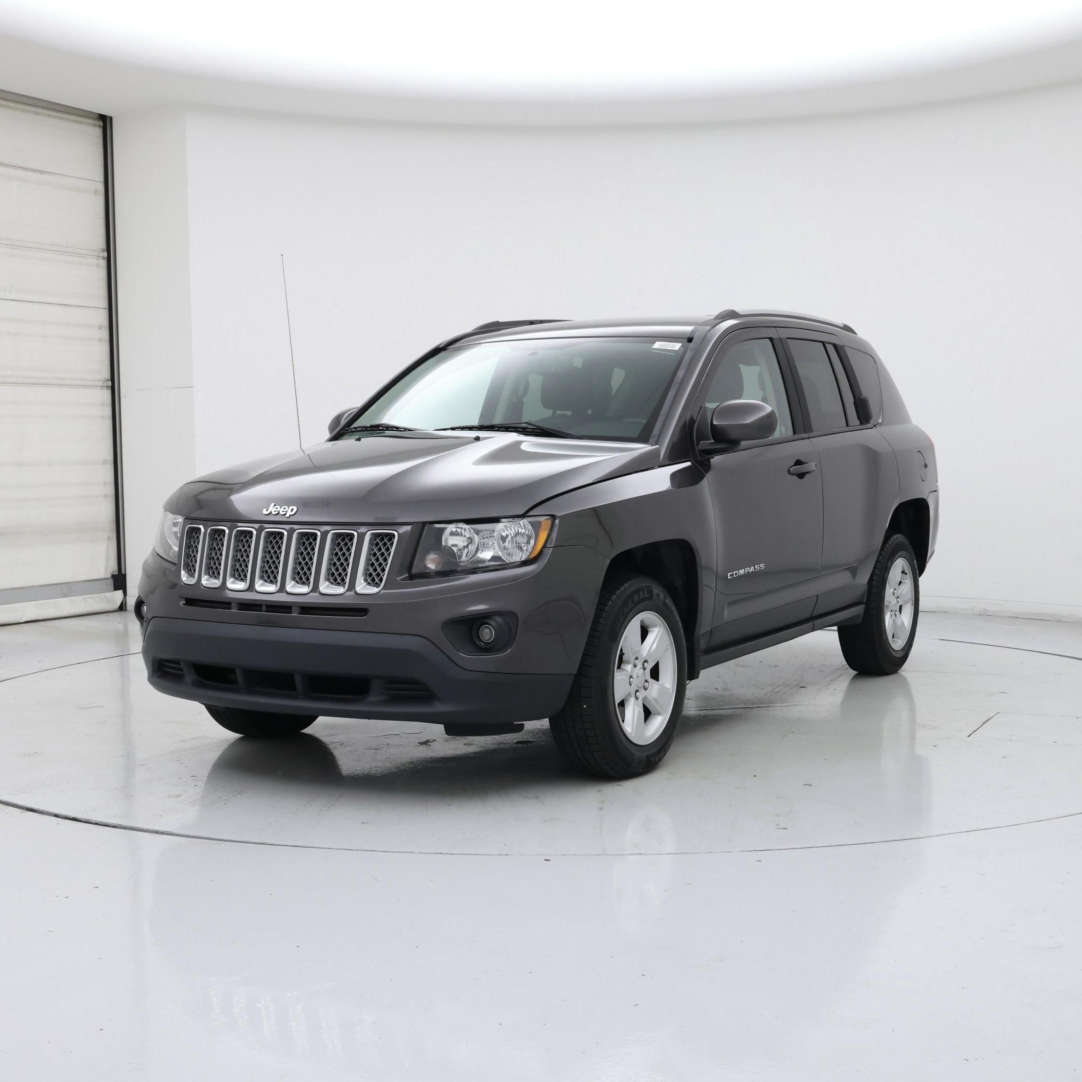 Thumbnail: 2016 Jeep Compass - 4