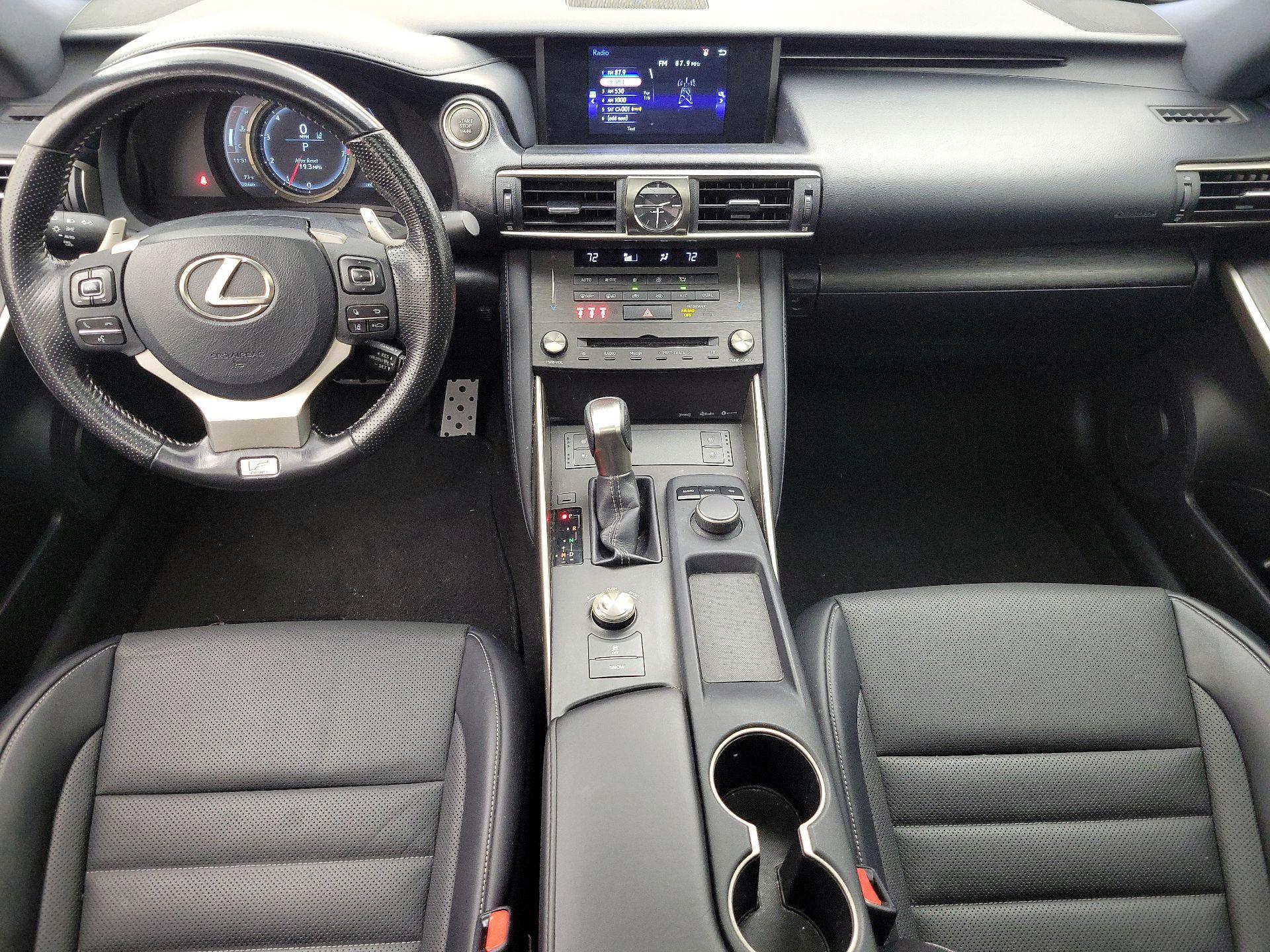 Thumbnail: 2019 Lexus IS - 9