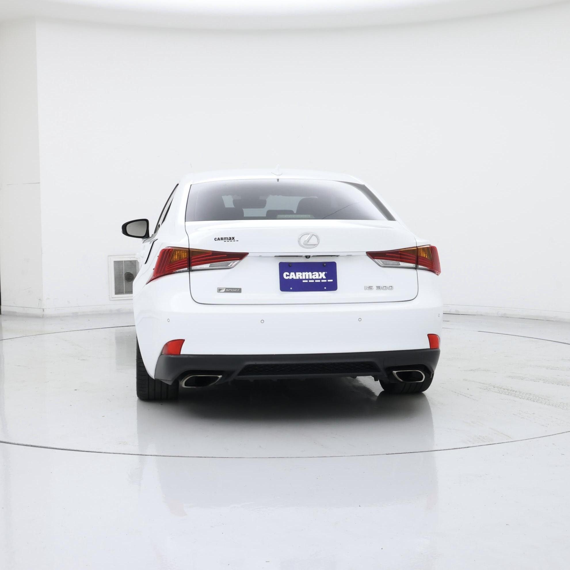 Thumbnail: 2019 Lexus IS - 6