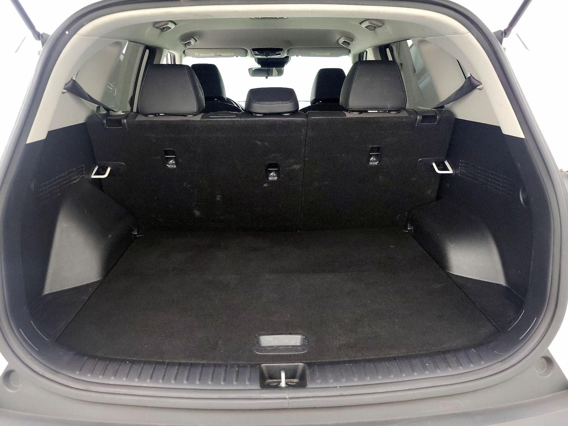 Thumbnail: 2023 Kia Seltos - 20