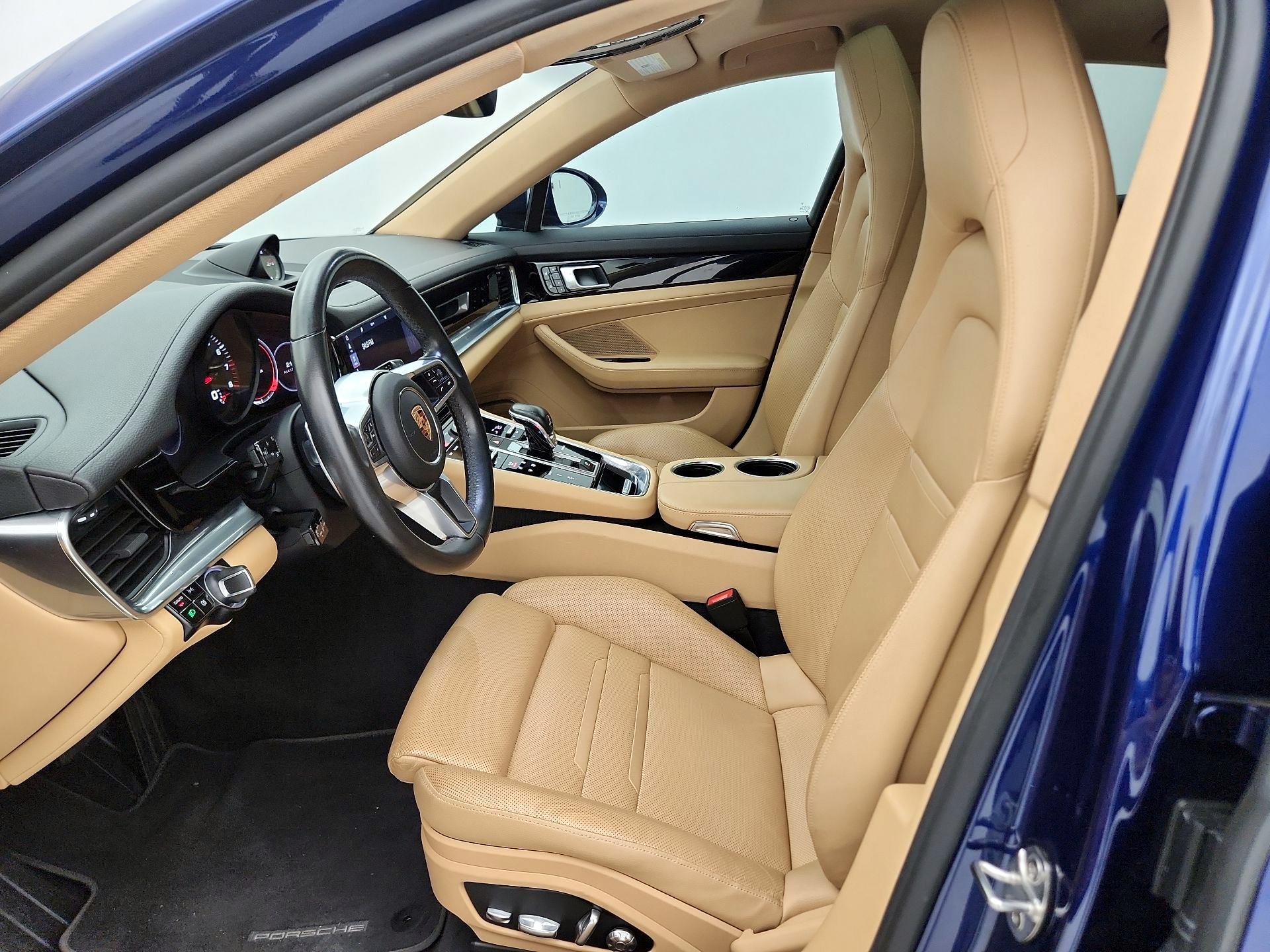 Thumbnail: 2020 Porsche Panamera - 11