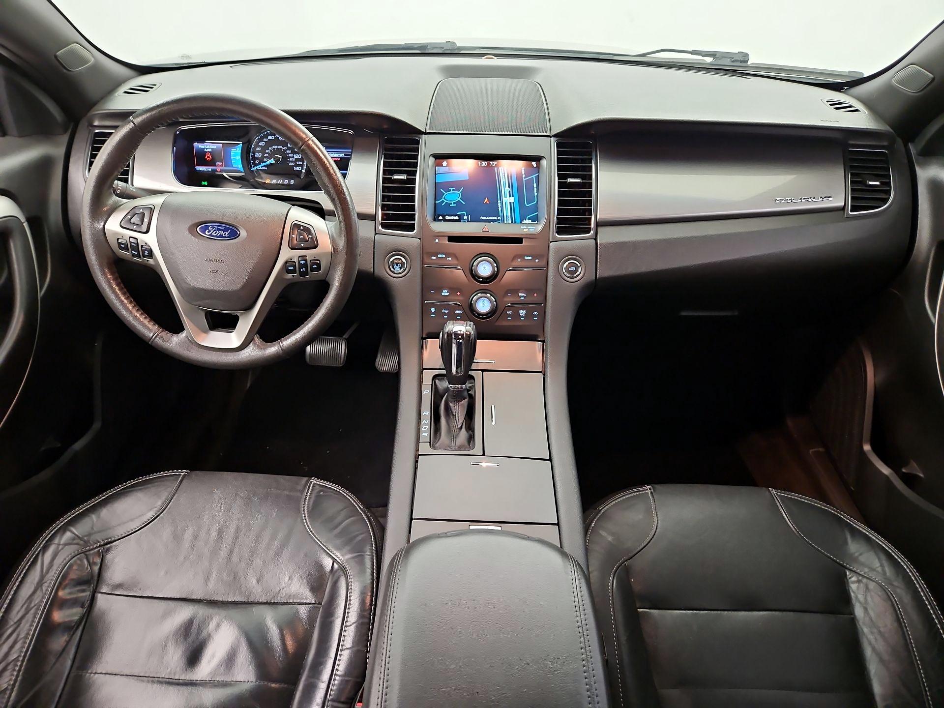 Thumbnail: 2017 Ford Taurus - 8