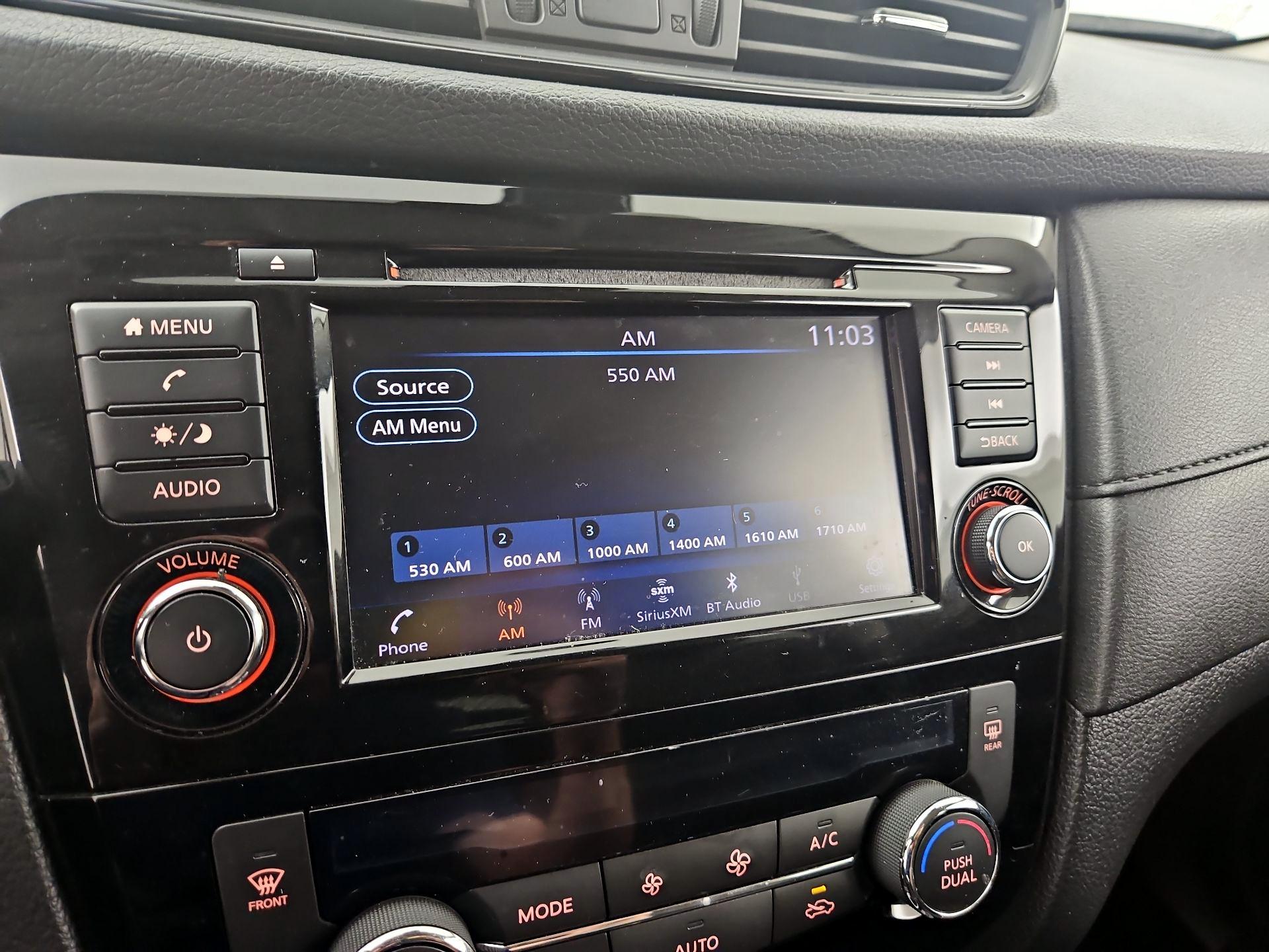 Thumbnail: 2019 Nissan Rogue - 15