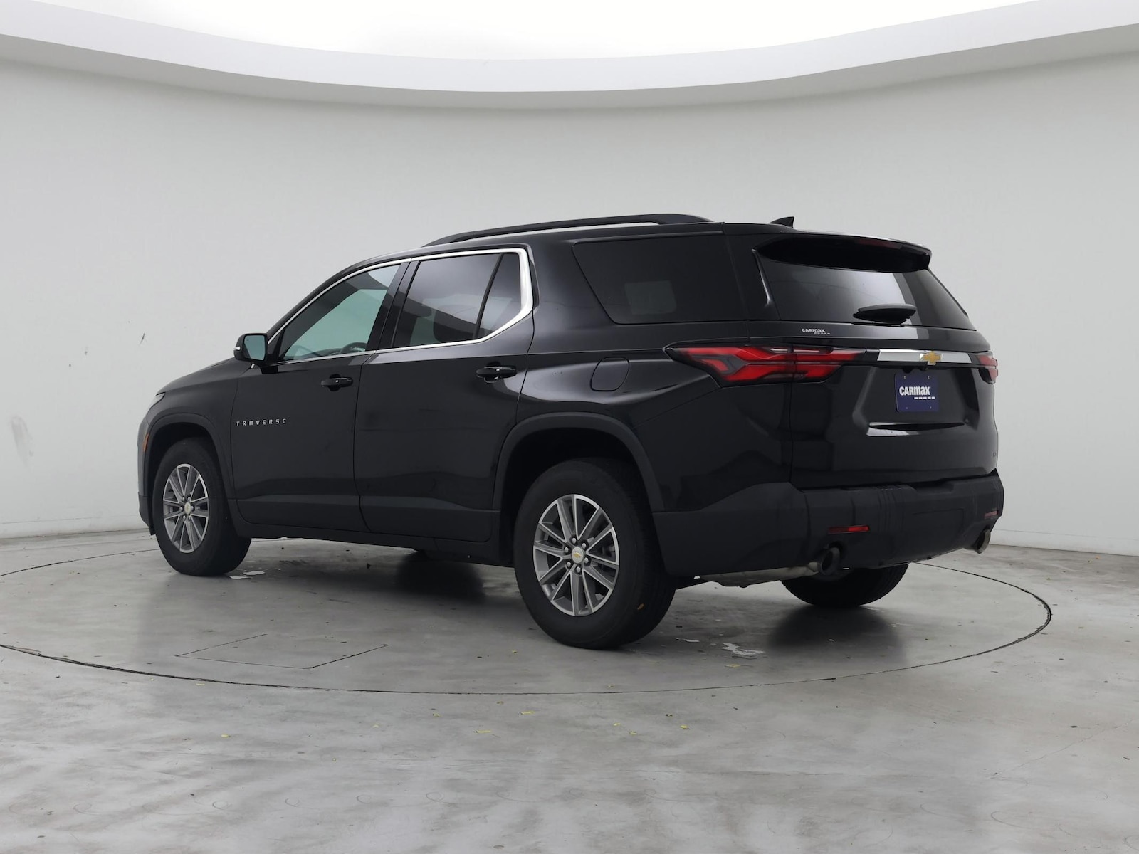 2023 Chevrolet Traverse 1LT - Photo 3