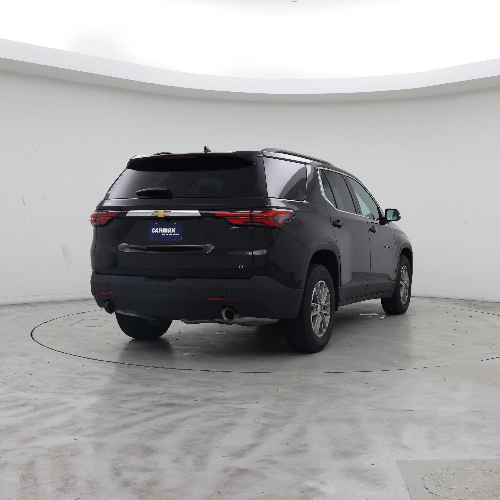 Thumbnail: 2023 Chevrolet Traverse - 8