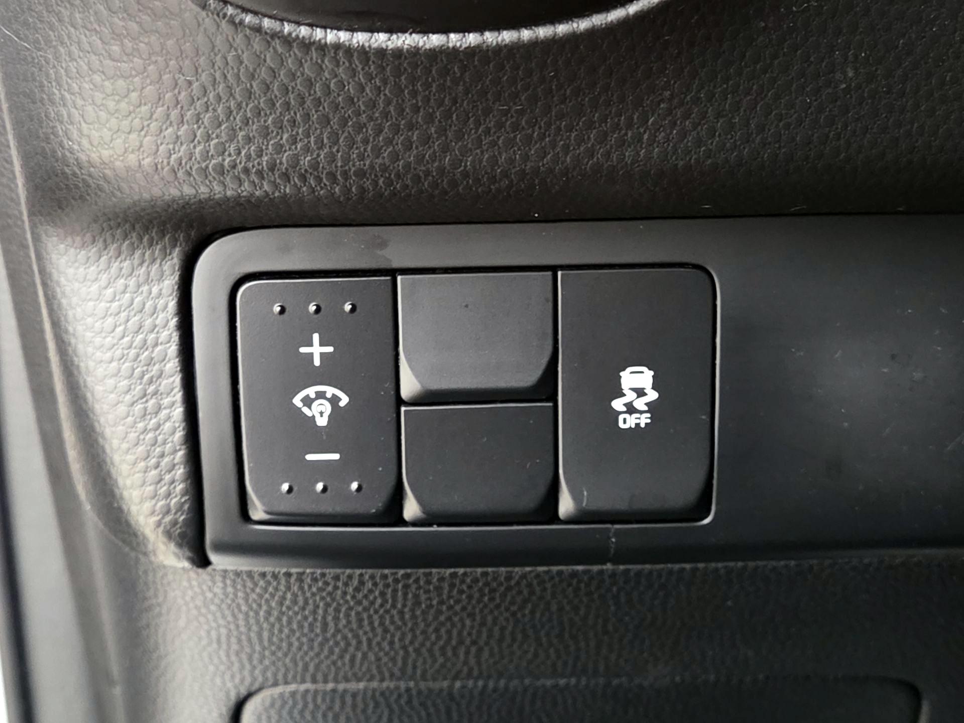 Thumbnail: 2019 Kia Soul - 13