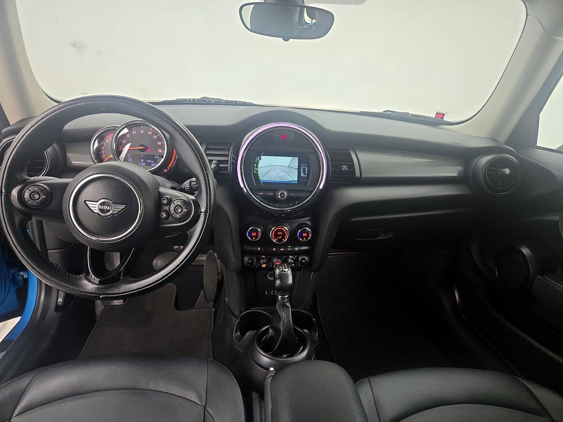 Thumbnail: 2018 MINI Cooper Hardtop - 9