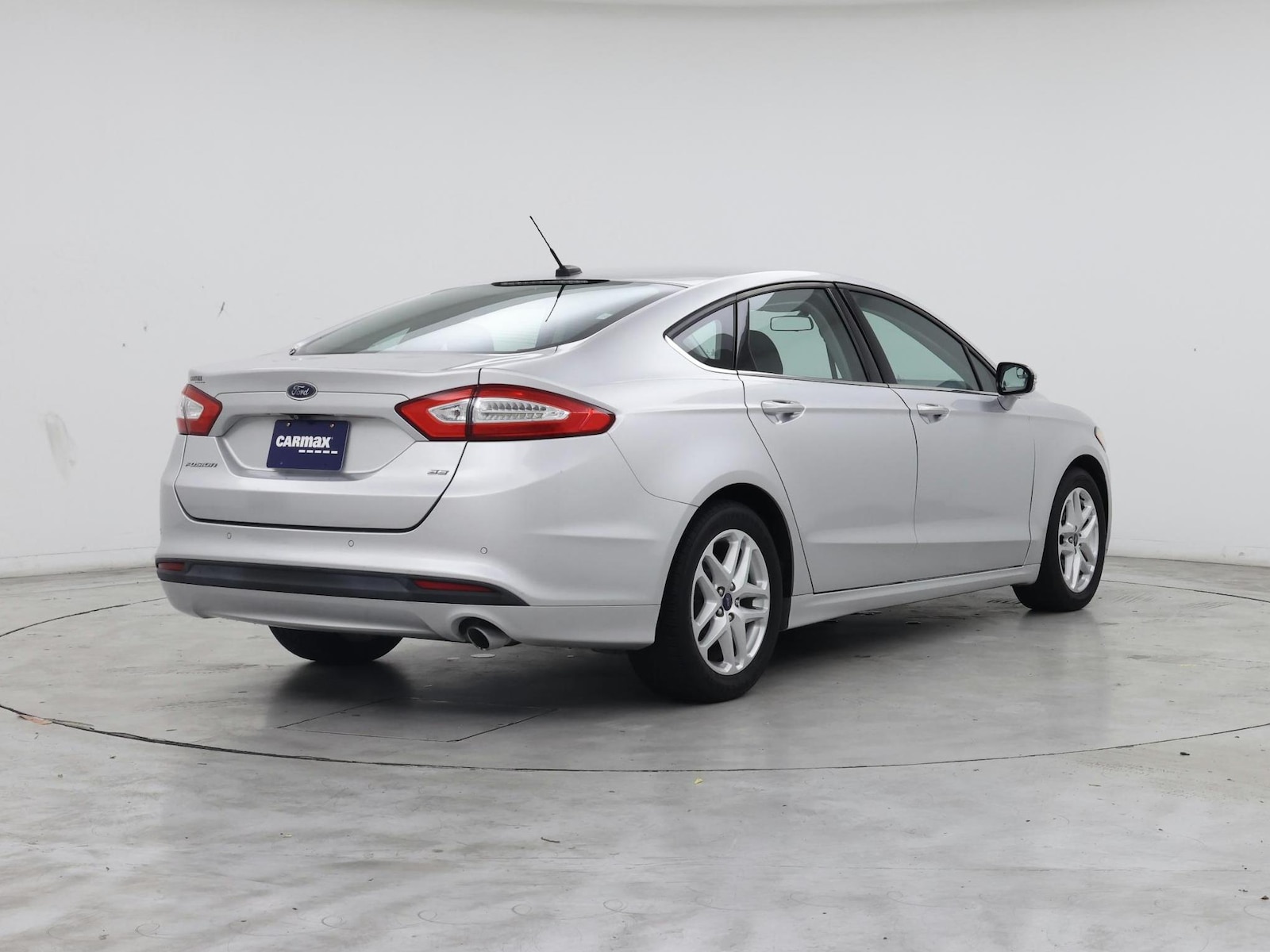 2014 Ford Fusion SE - Photo 9