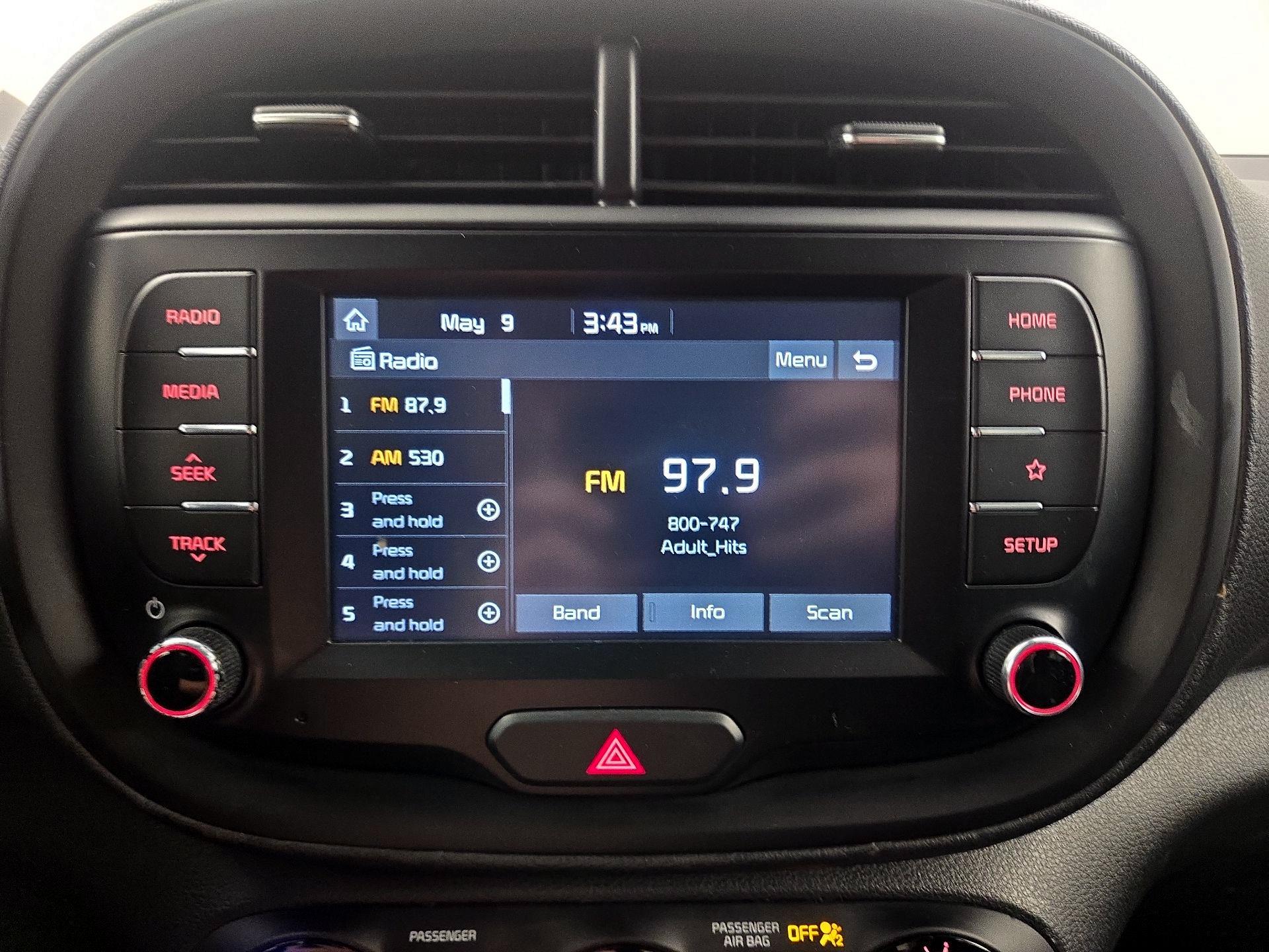 Thumbnail: 2020 Kia Soul - 15