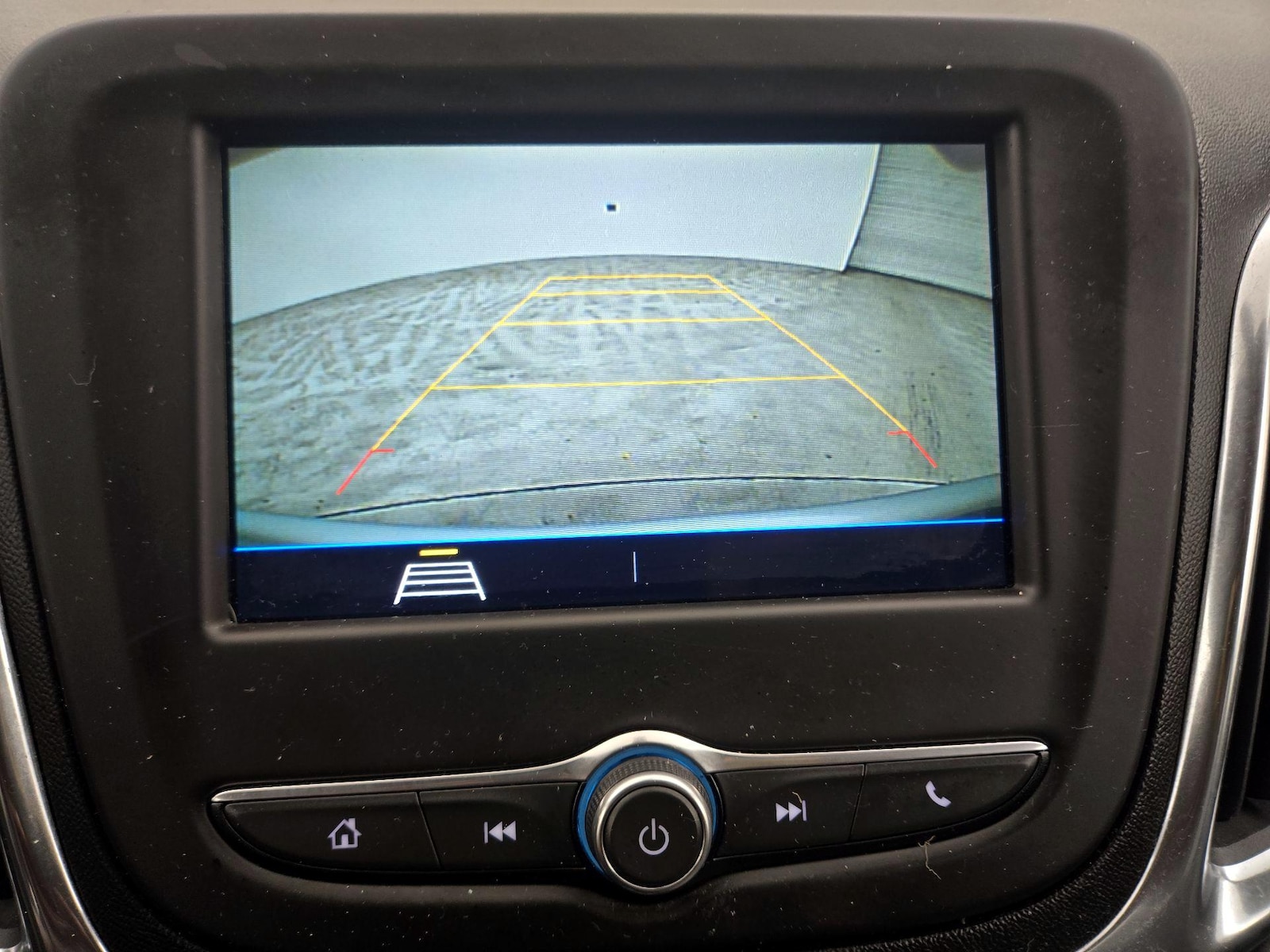 2019 Chevrolet Equinox LS - Photo 15