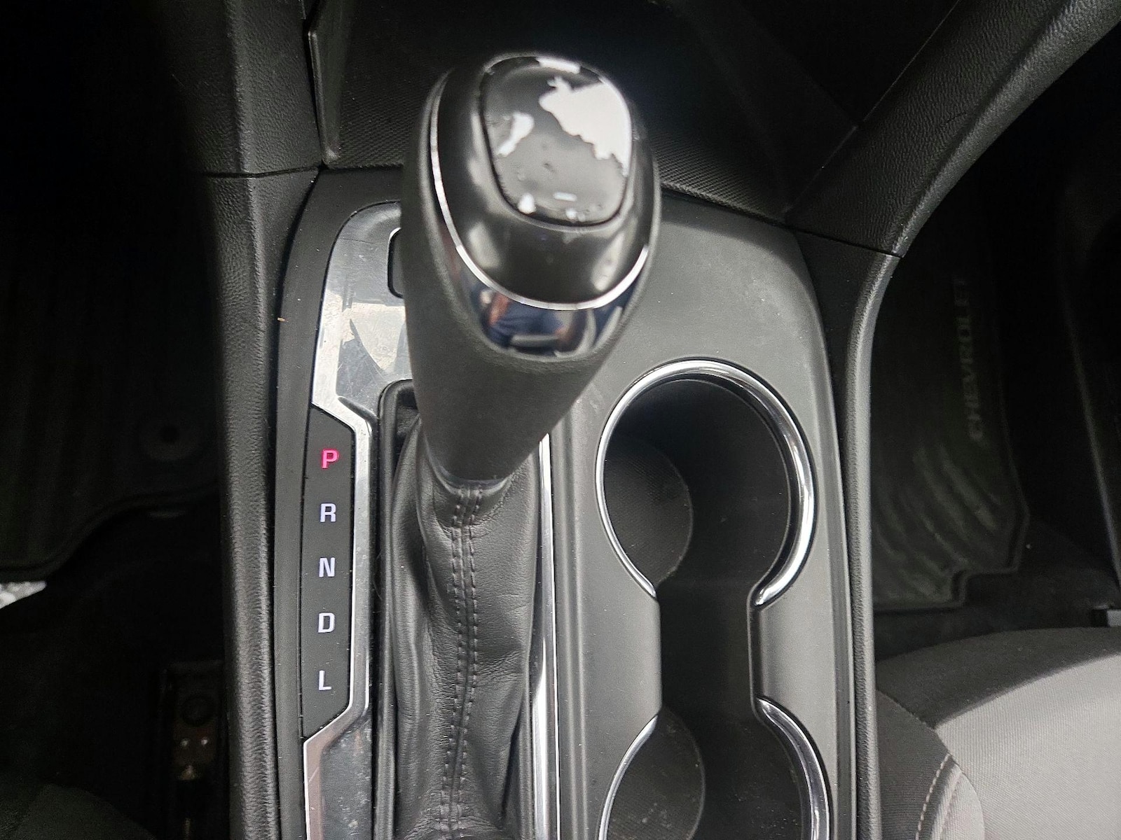 2019 Chevrolet Equinox LS - Photo 18