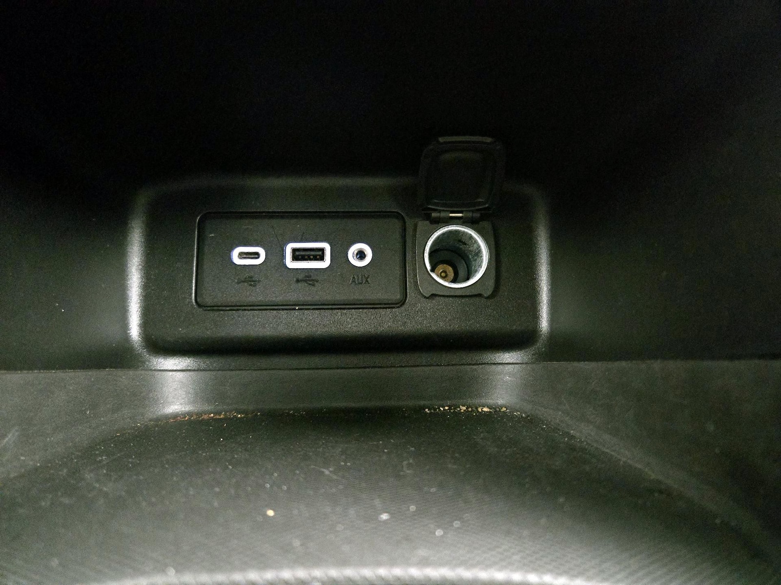 2019 Chevrolet Equinox LS - Photo 19
