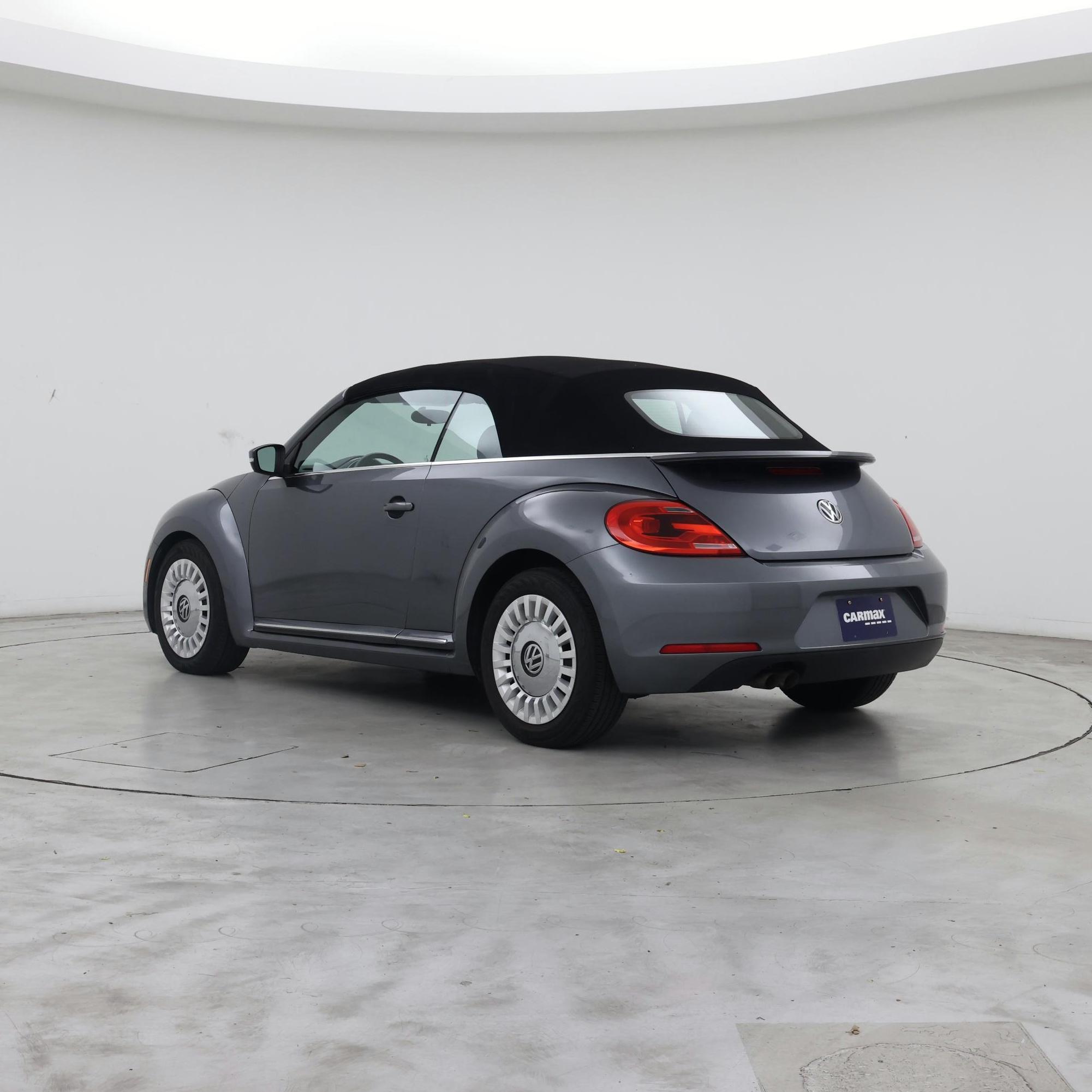 Thumbnail: 2015 Volkswagen Beetle - 2