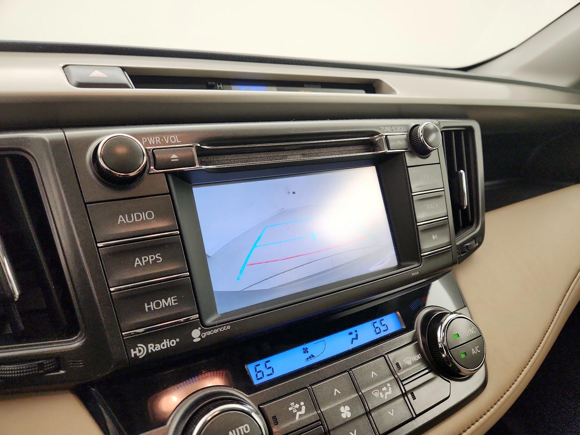 Thumbnail: 2015 Toyota RAV4 - 14