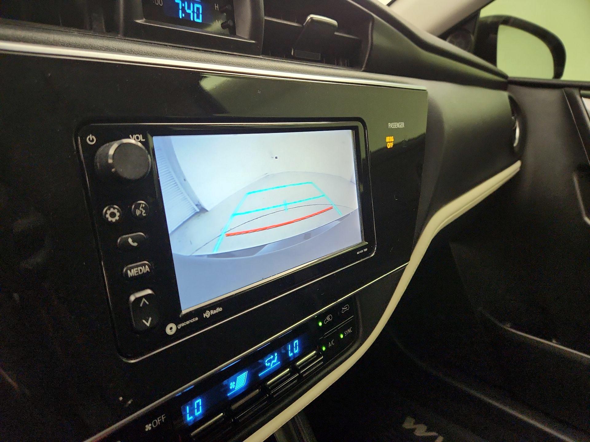 Thumbnail: 2017 Toyota Corolla iM - 14