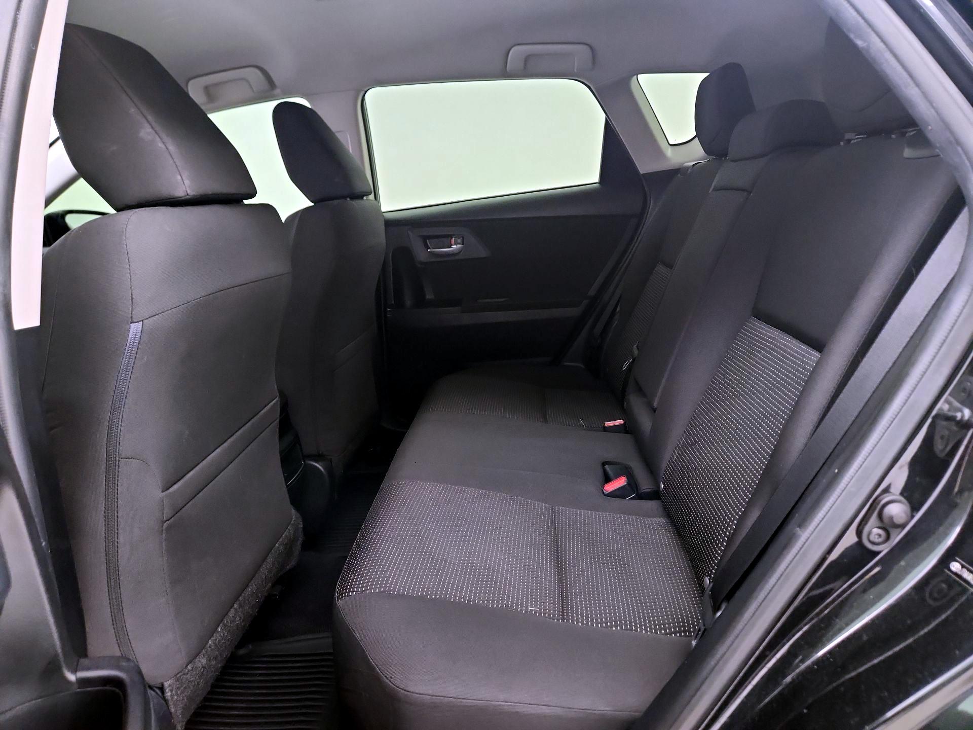 Thumbnail: 2017 Toyota Corolla iM - 19